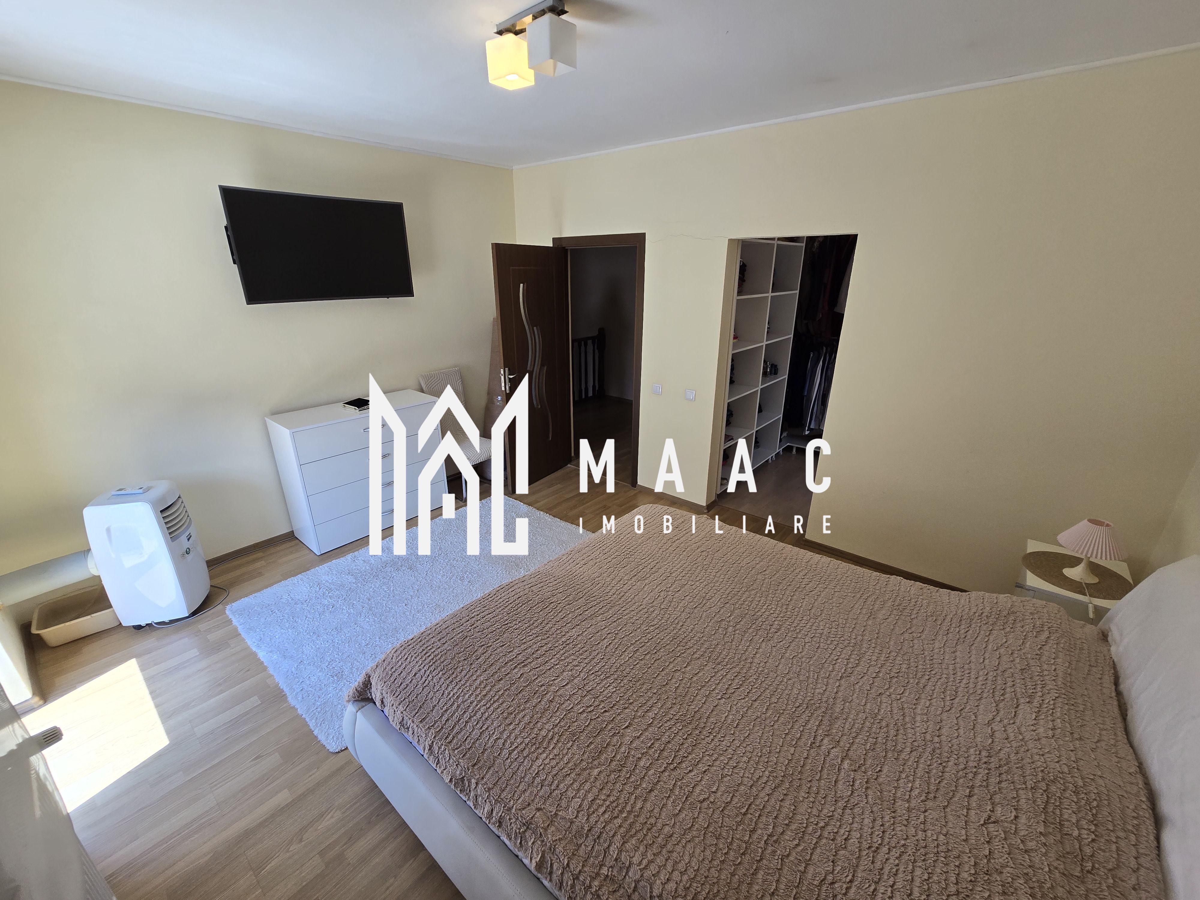 Vila 5 camere moderna 300 mp teren Zona Tineretului — fotografia 12