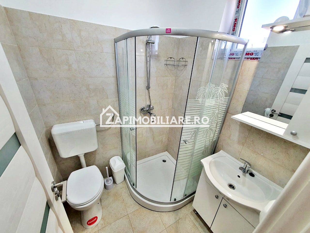 Cazare Muncitori,4 camere,2 băi,100 mp, 4 locuri de parcare — fotografia 7