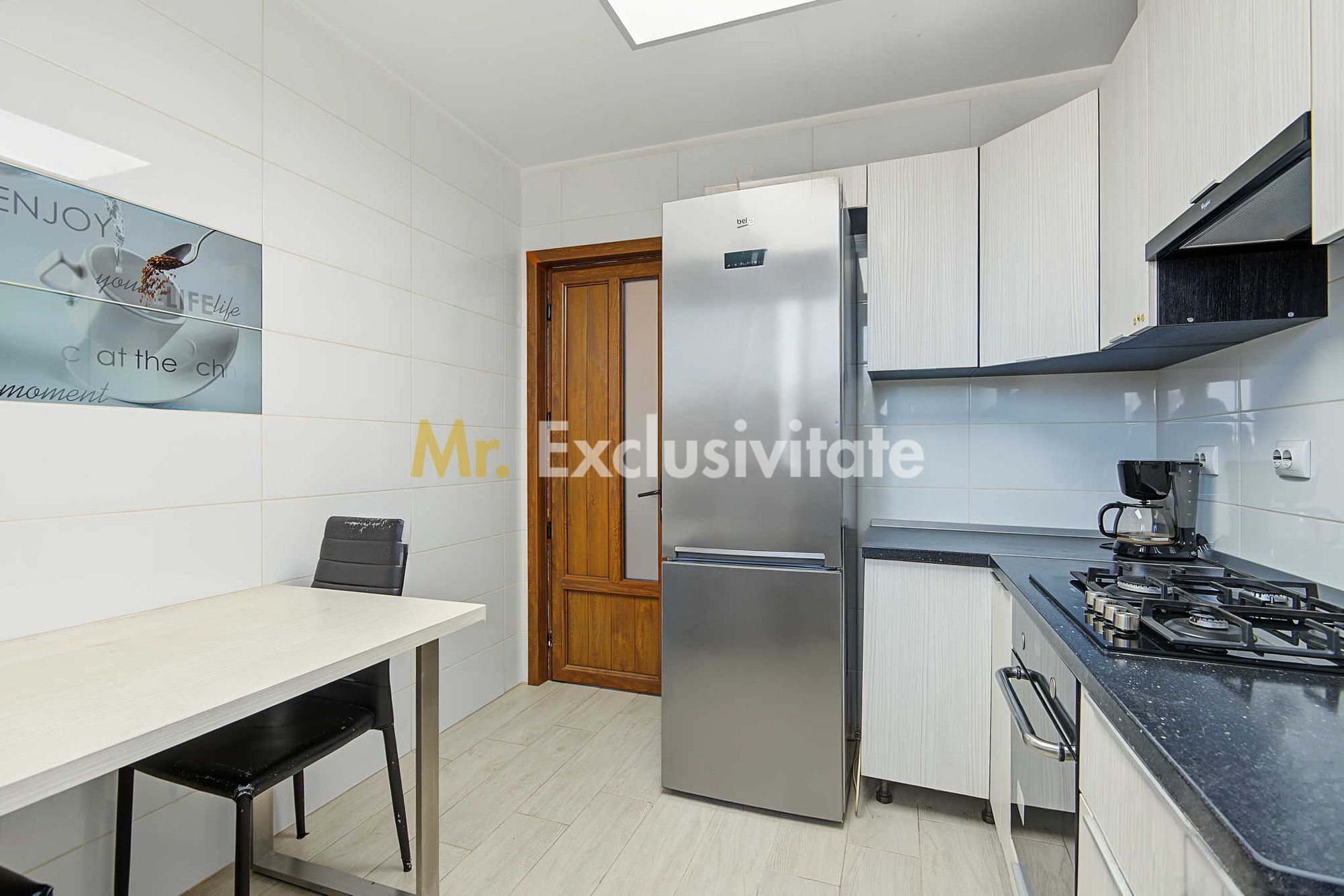 Centru, Teilor | 3 camere decomandat | 2 băi — fotografia 3