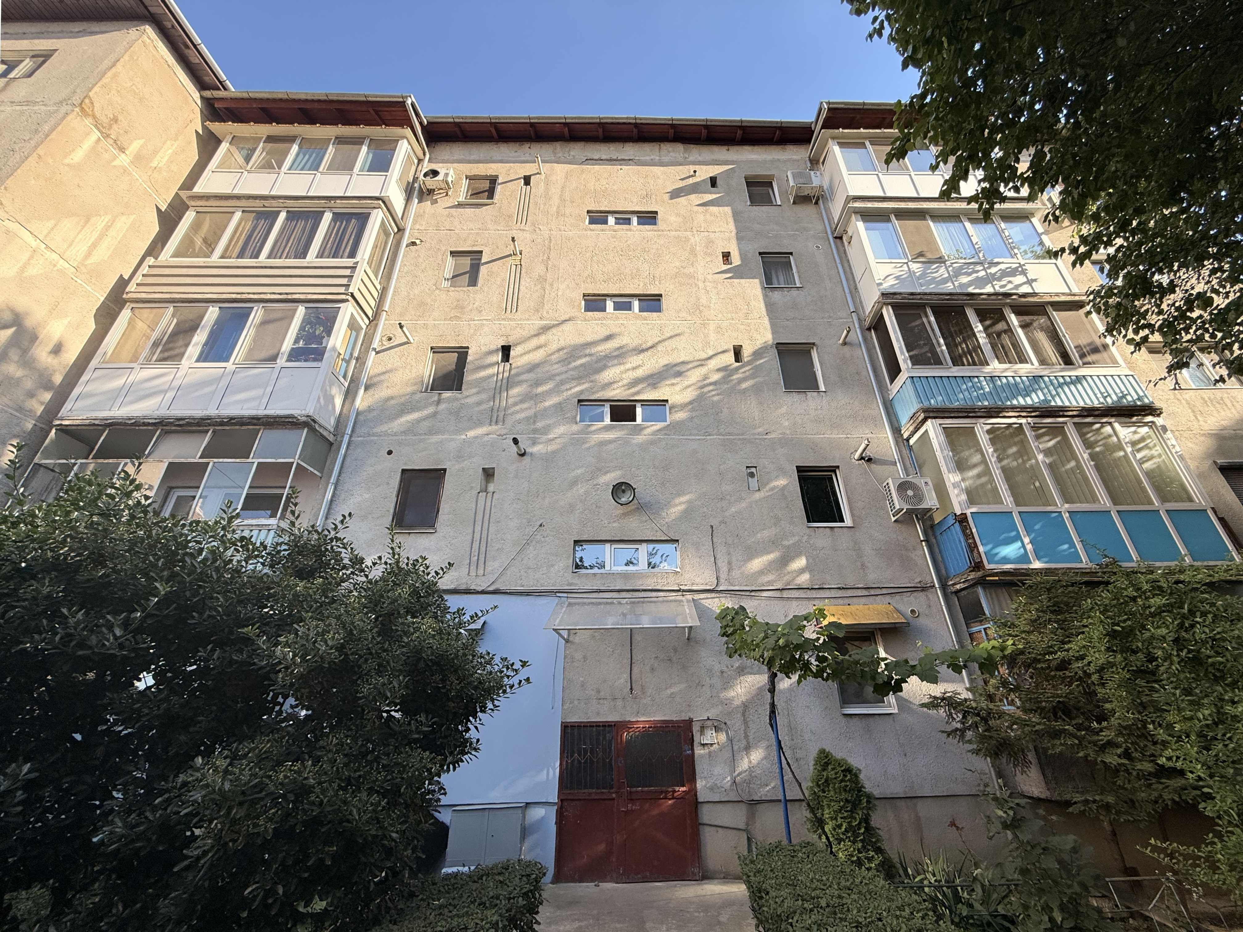 Apartament cu 2 camere in Zona Modern/ Simion Barnutiu — fotografia 10