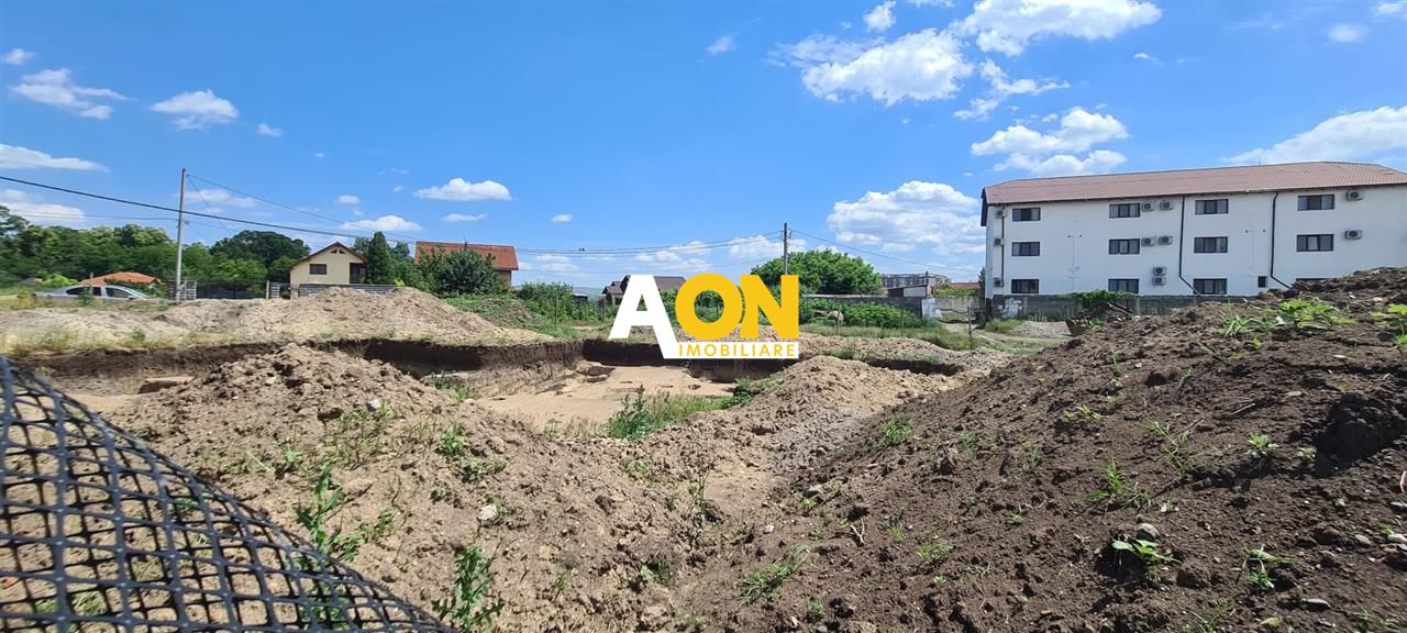 Teren intravilan de vanzare, 940 MP, Alba-Micesti