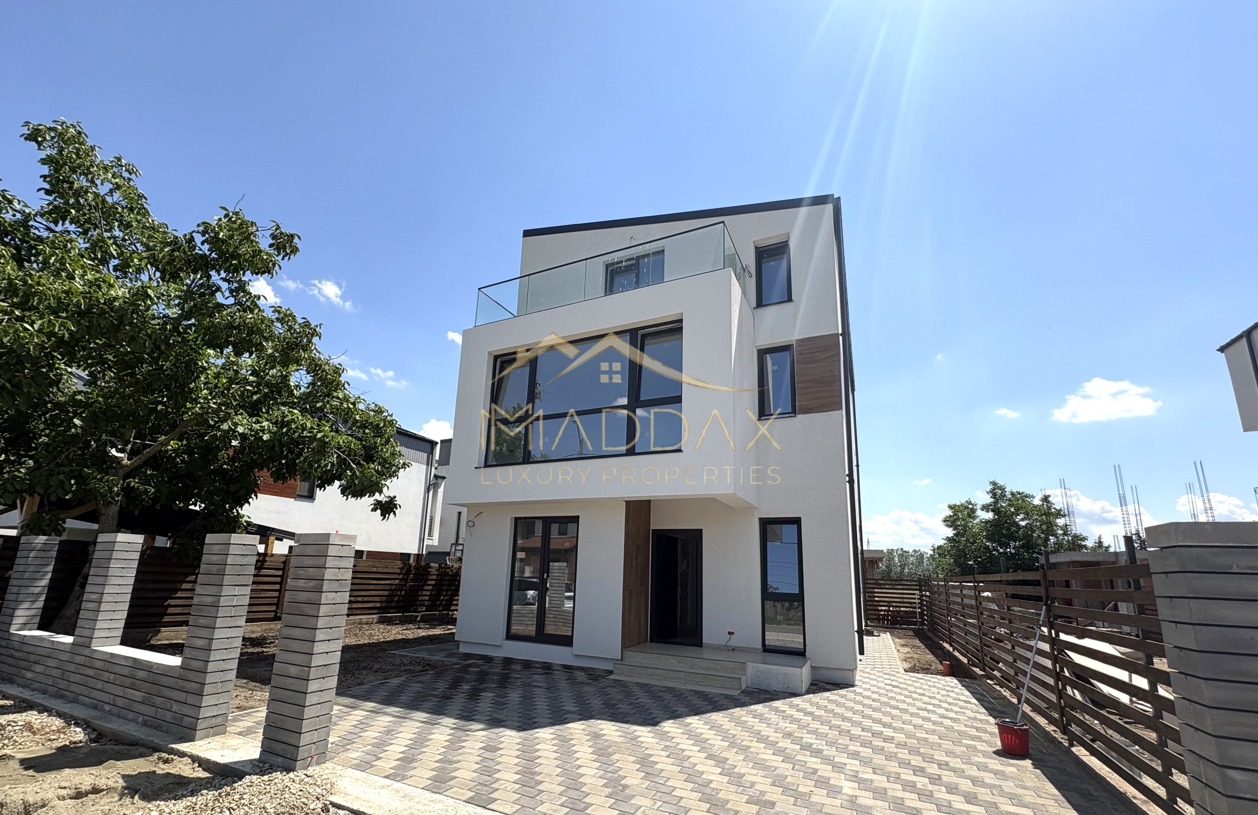 VILA PREMIUM cu 6 camere in TUNARI  P+1+M ~ Exclusivitate