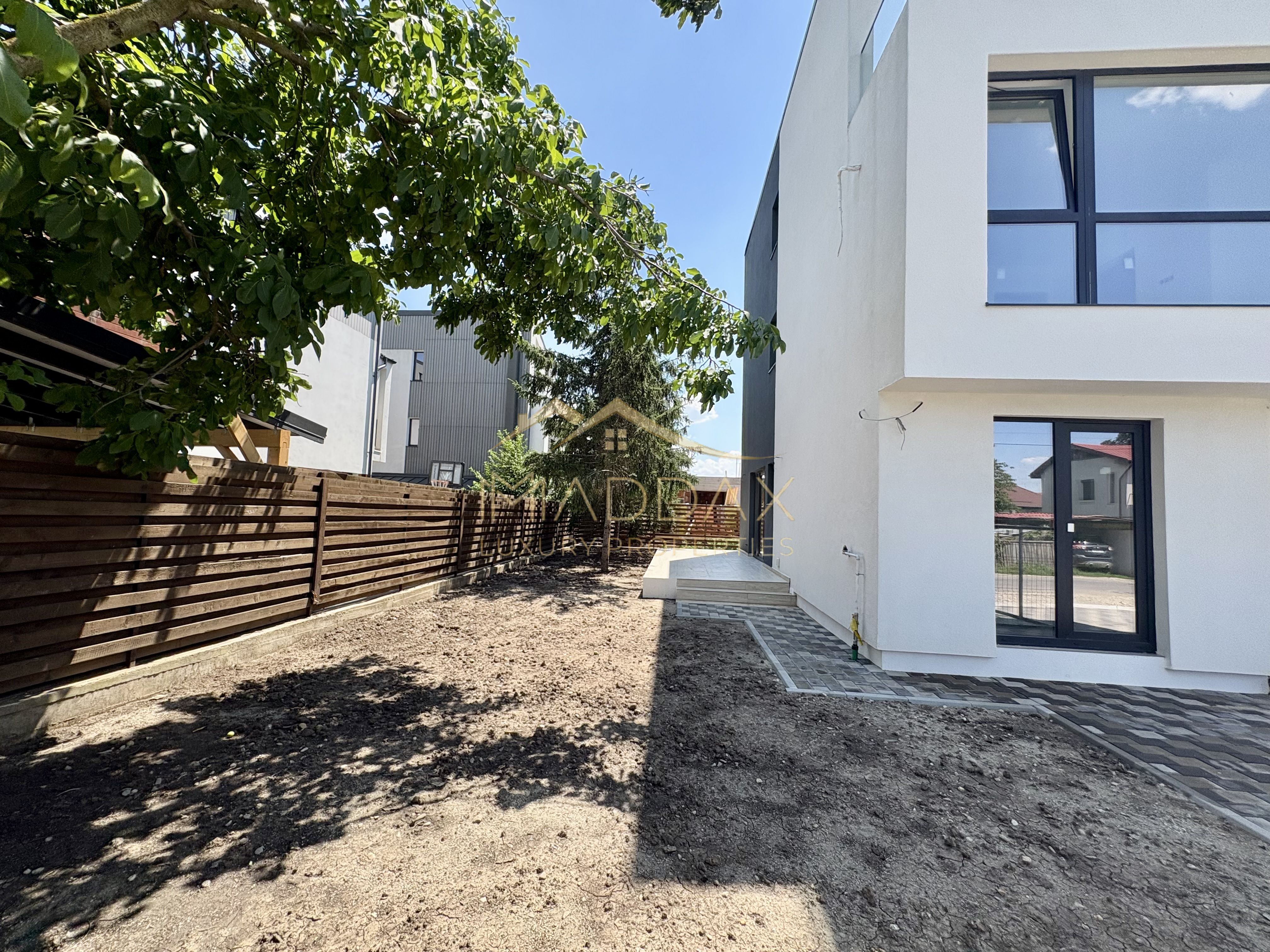 VILA PREMIUM cu 6 camere in TUNARI  P+1+M ~ Exclusivitate — fotografia 10
