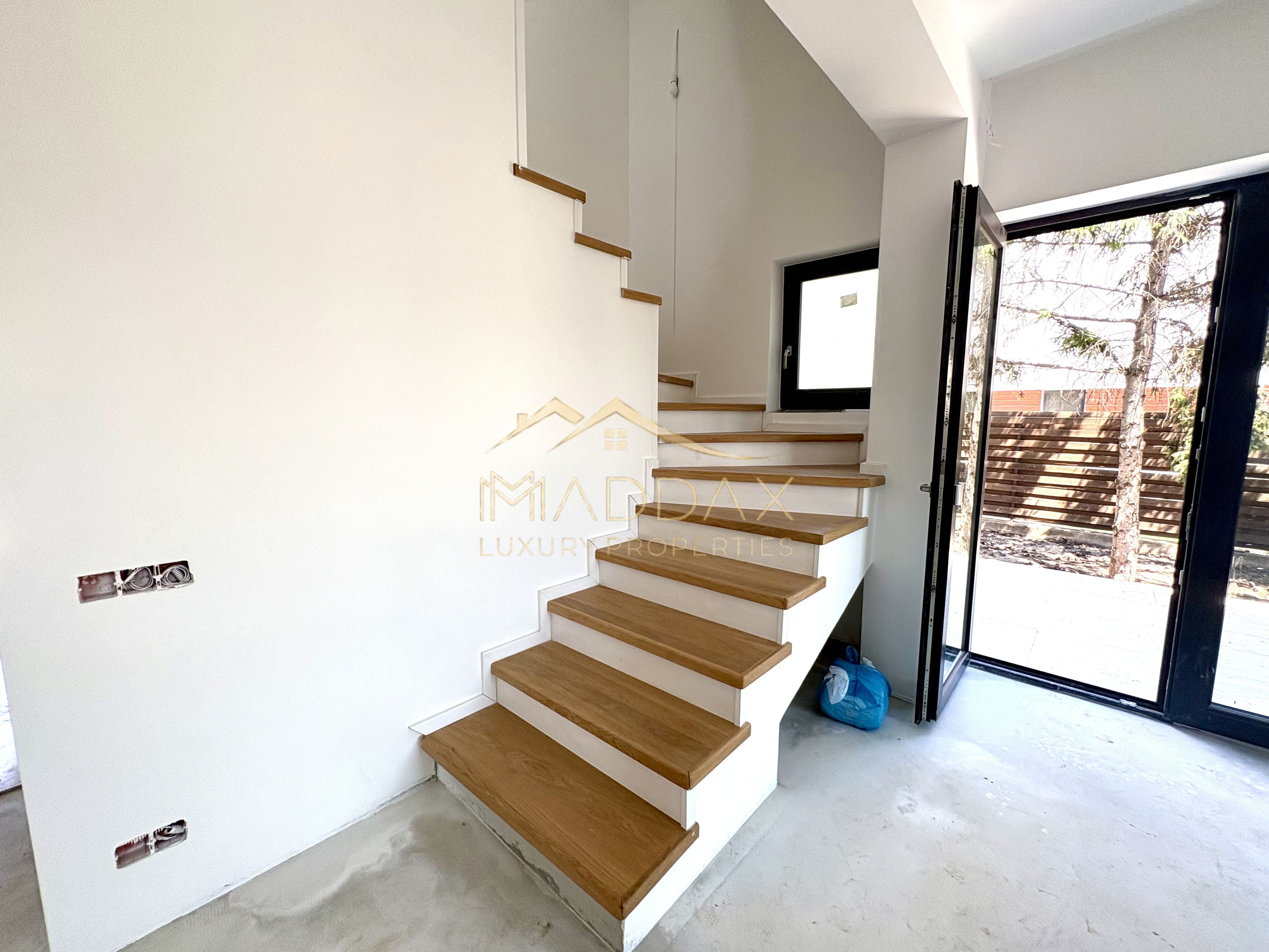 VILA PREMIUM cu 6 camere in TUNARI  P+1+M ~ Exclusivitate — fotografia 18