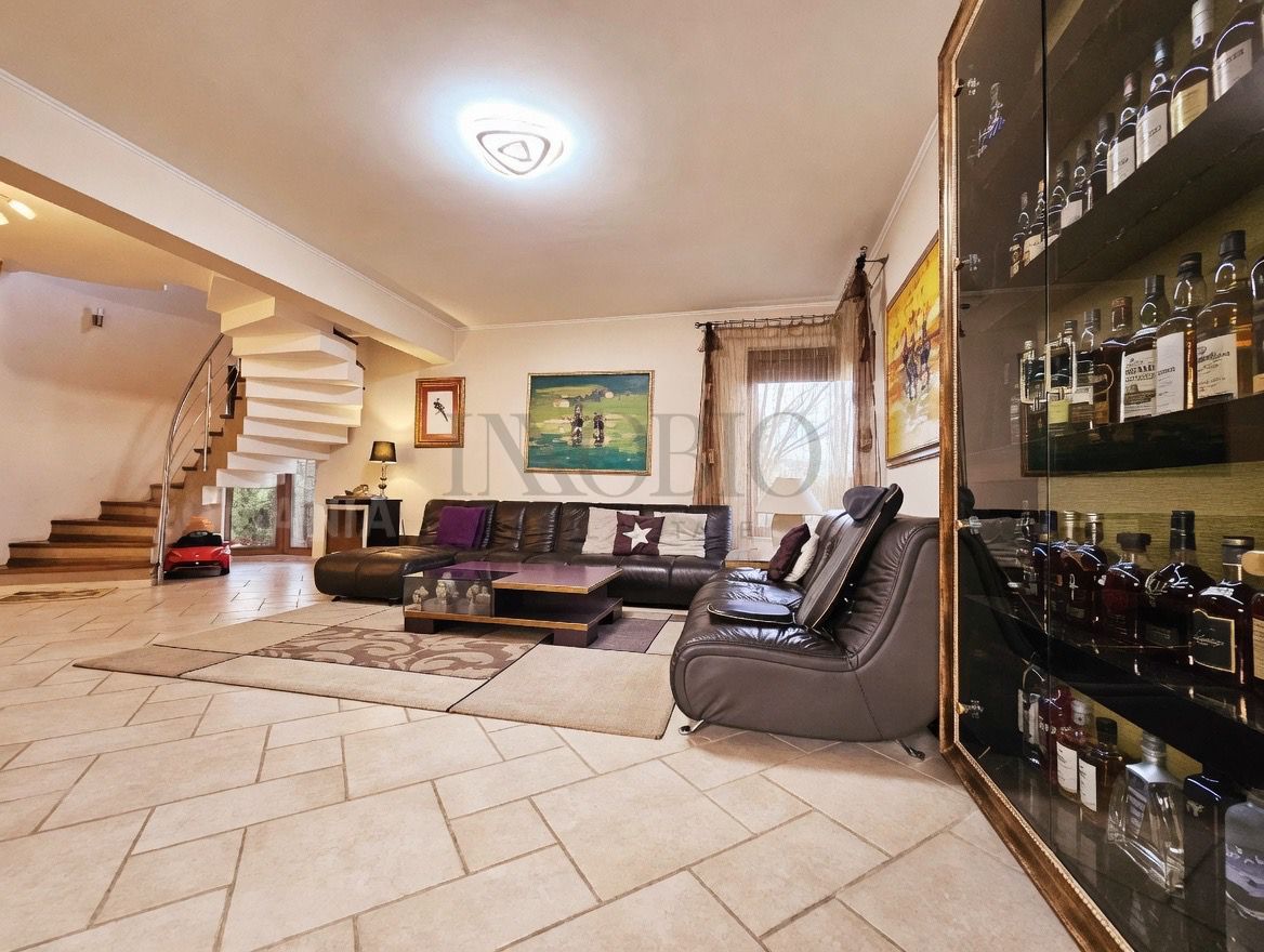 Vila 6 Camere | Baneasa - Sisesti — fotografia 3