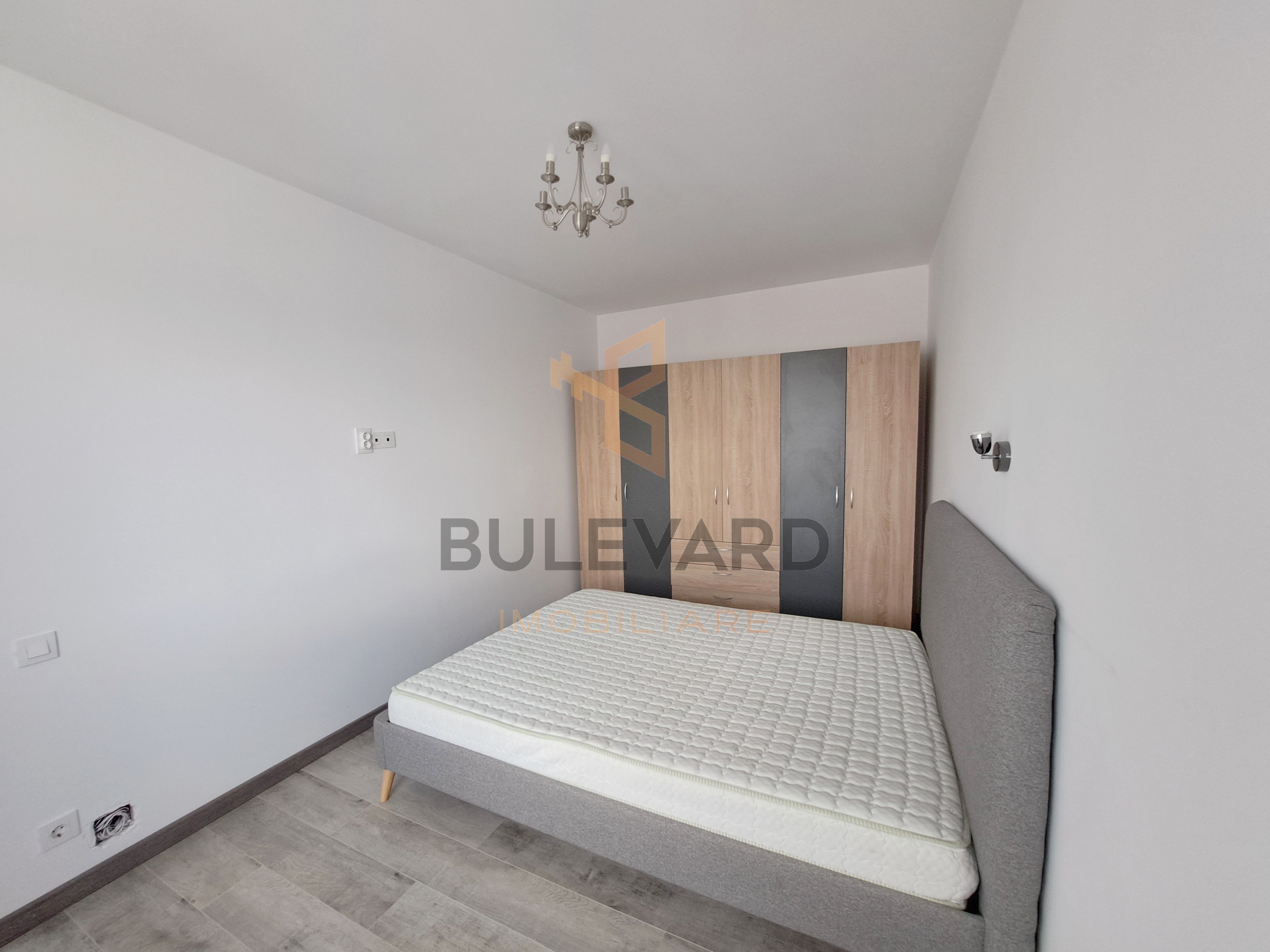 Apartament 2 camere cu parcare, zona Metro! — fotografia 5