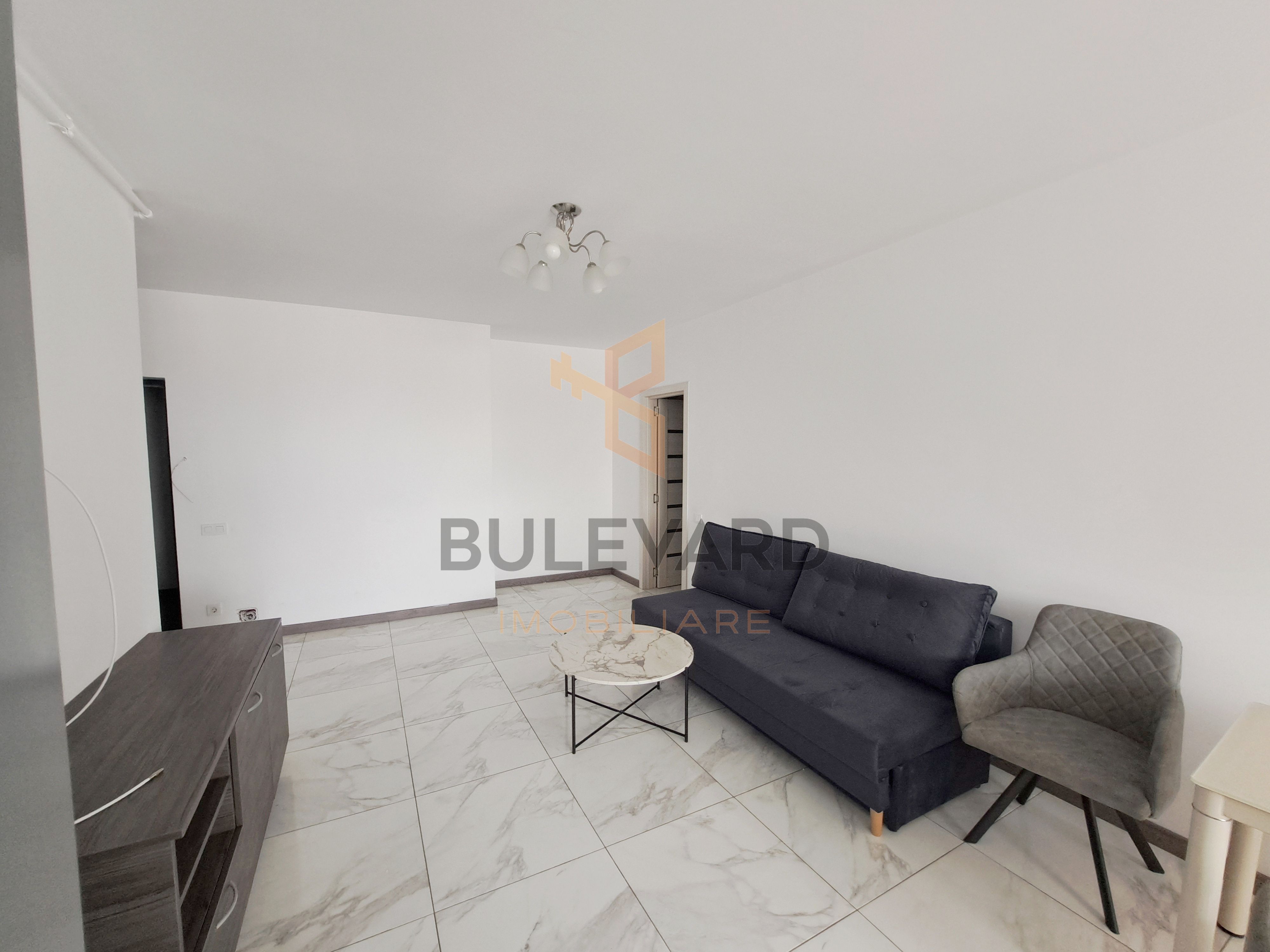 Apartament 2 camere cu parcare, zona Metro! — fotografia 7