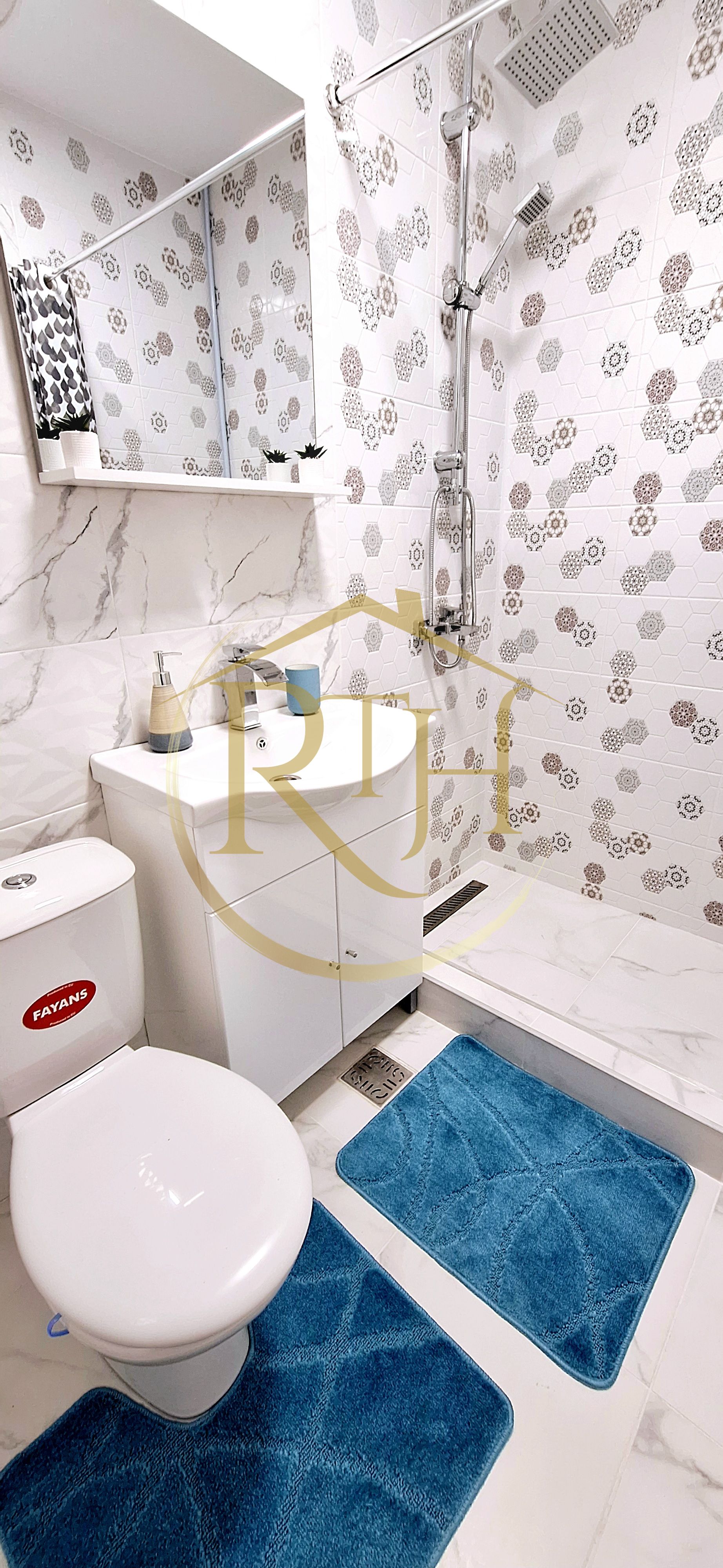 Cazare Clisura Dunarii, Moldova Noua, Apartament 2 camere zona Centrala — fotografia 18