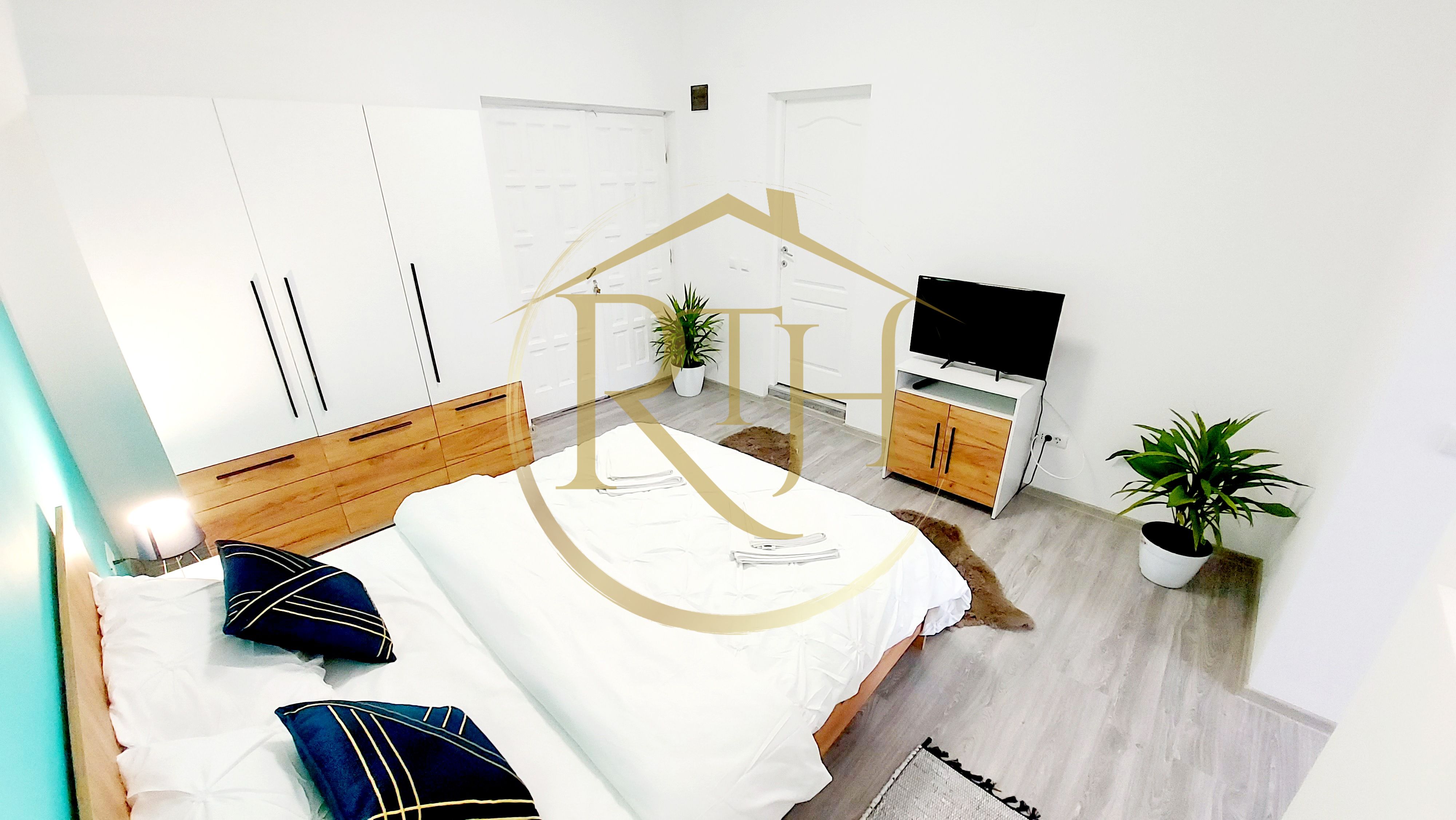 Cazare Clisura Dunarii, Moldova Noua, Apartament 2 camere zona Centrala — fotografia 3