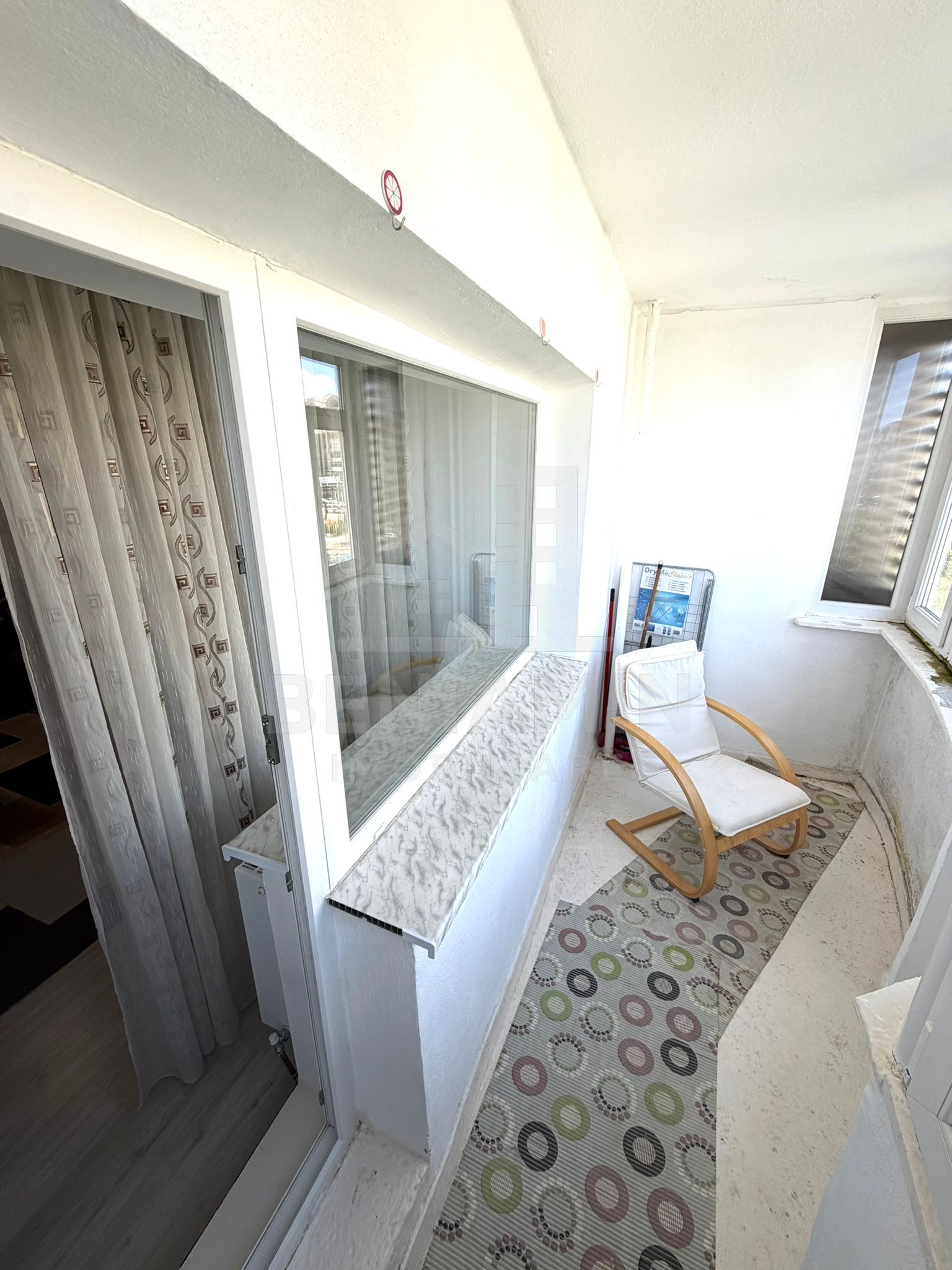 Apartament cu 2 camere decomandat Calea Bucuresti - Patria — fotografia 6