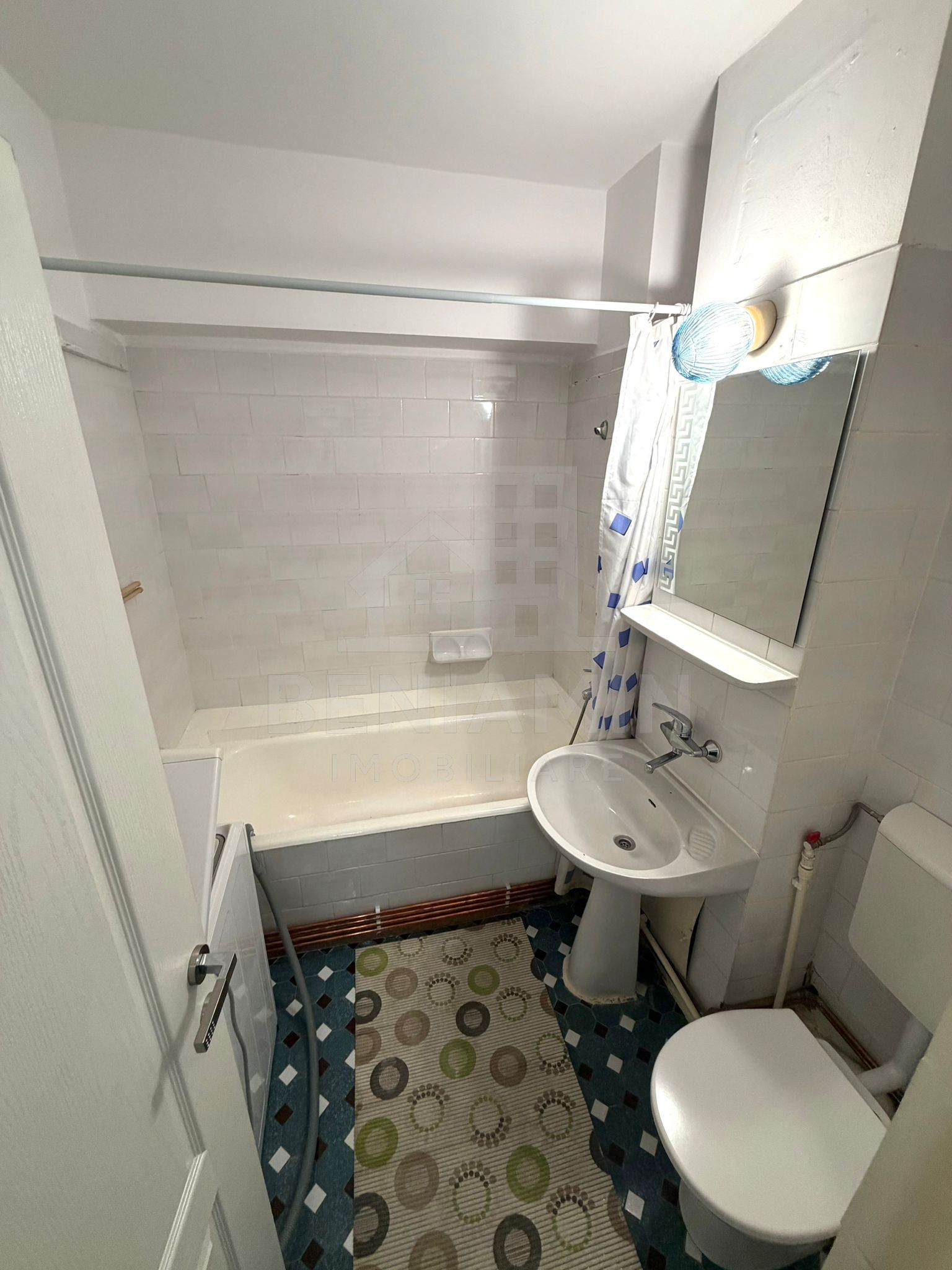 Apartament cu 2 camere decomandat Calea Bucuresti - Patria — fotografia 9