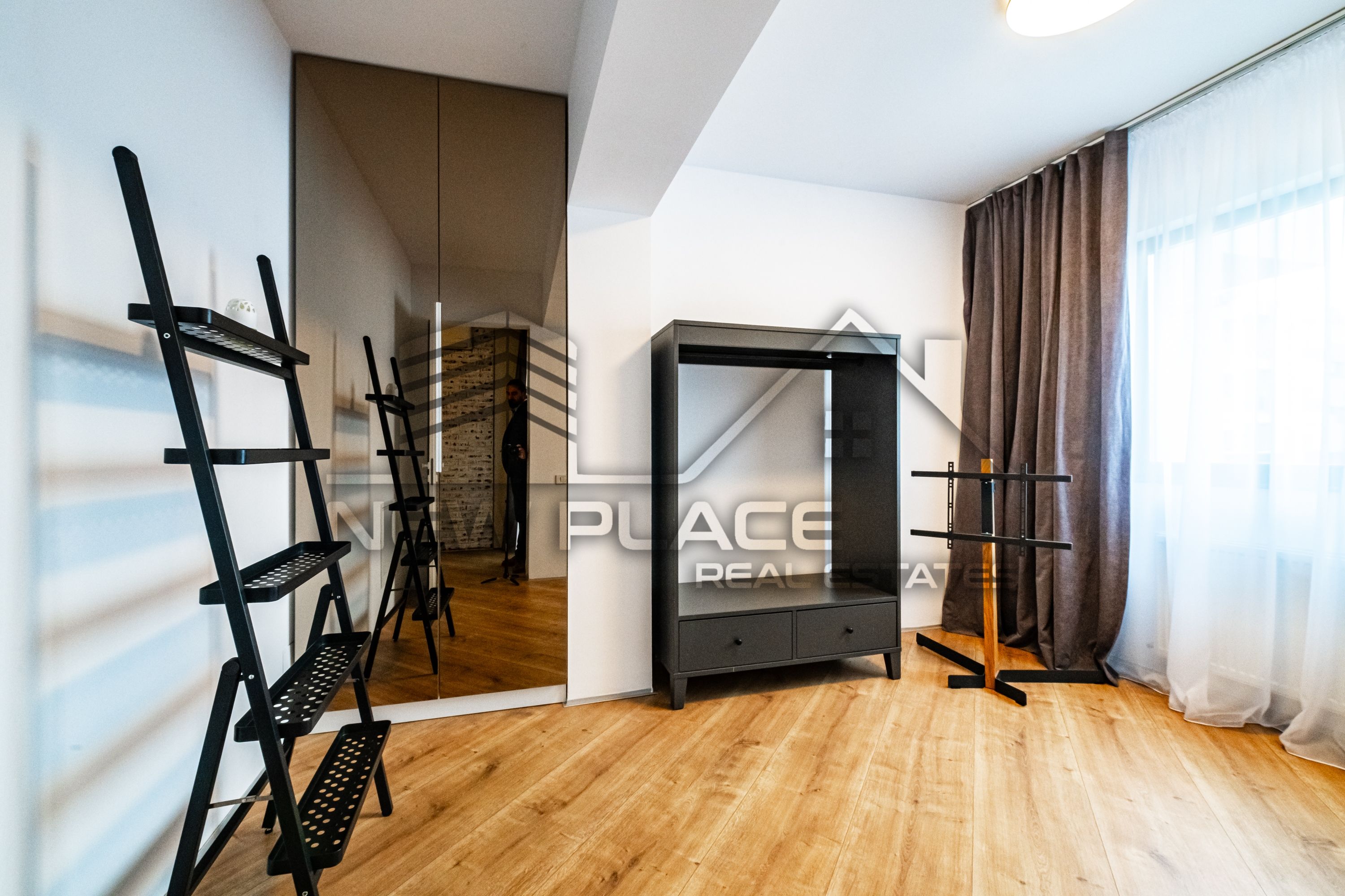[VIDEO] 4City North | Apt exclusivist | Vedere curtea interioara | Lux — fotografia 14