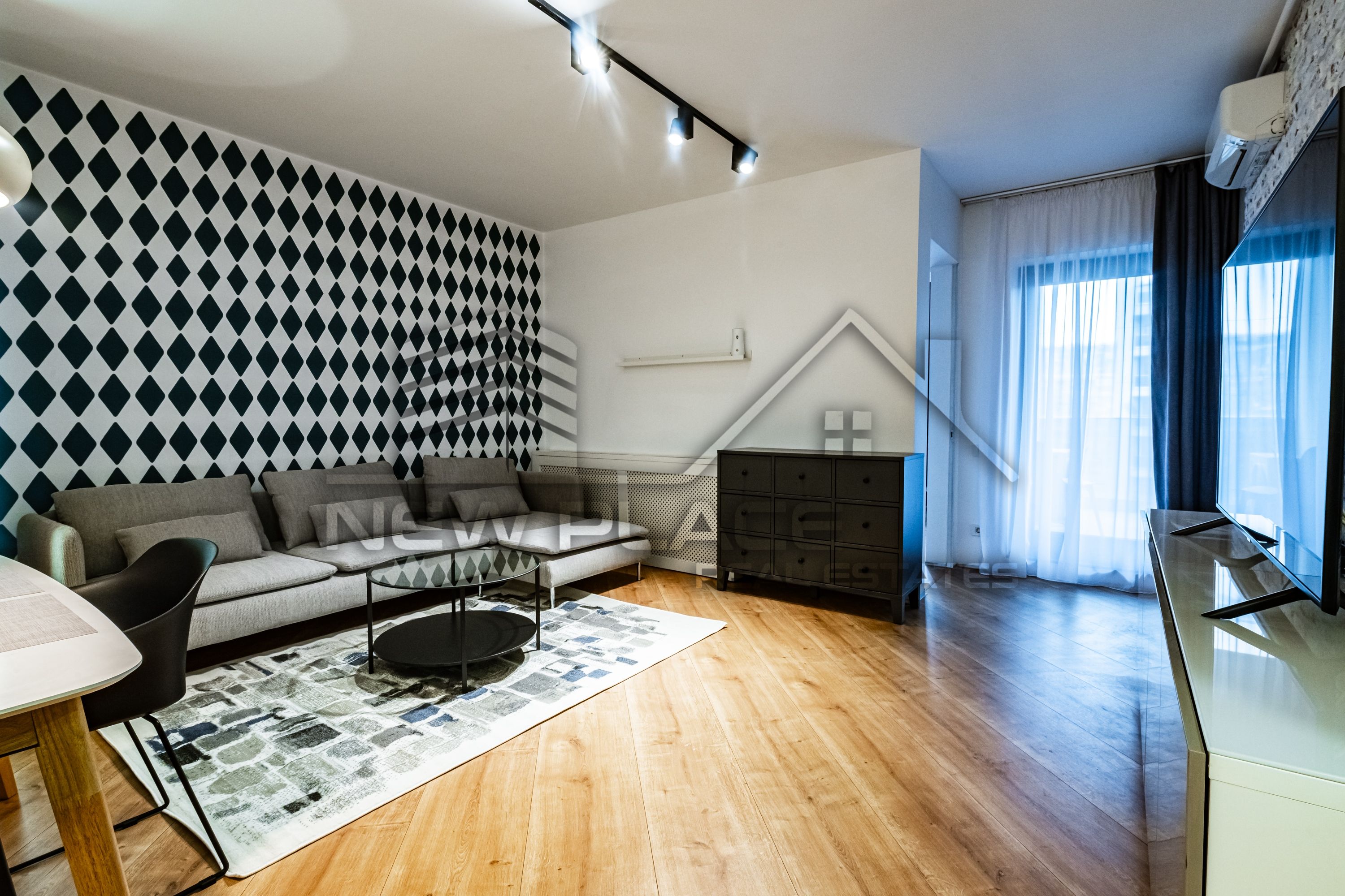 [VIDEO] 4City North | Apt exclusivist | Vedere curtea interioara | Lux — fotografia 6