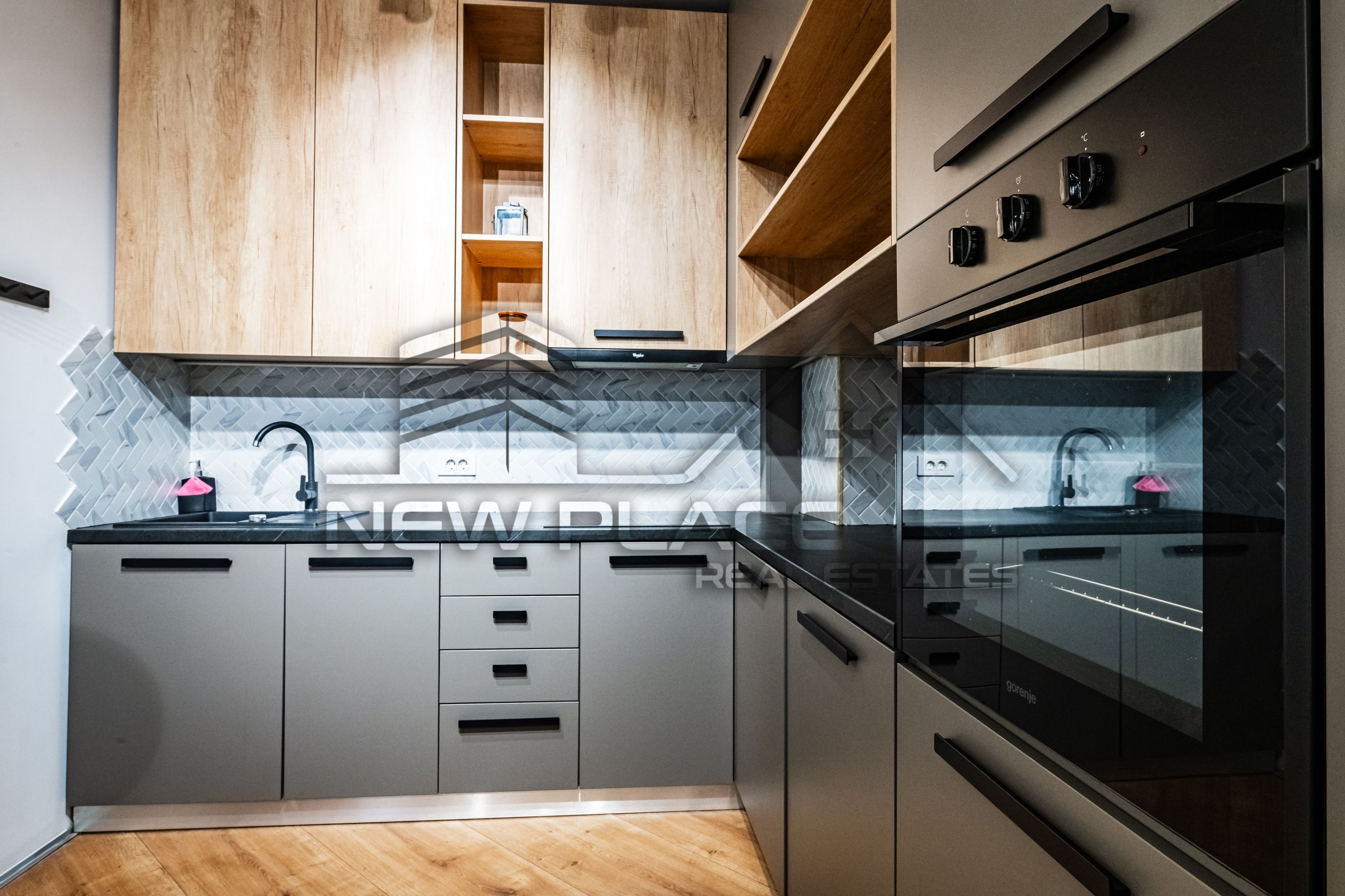 [VIDEO] 4City North | Apt exclusivist | Vedere curtea interioara | Lux — fotografia 7
