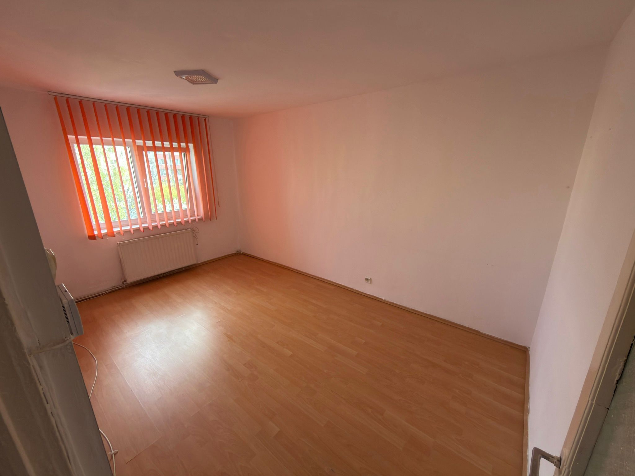 Apartament 3 camere , Paraului, zona Astra. — fotografia 4
