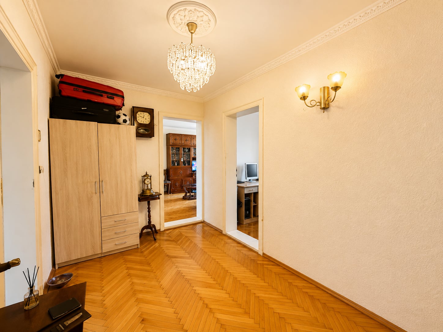 Vilă 7 camere de vânzare în Zamca – 385 mp utili, D+P+1+M — fotografia 7