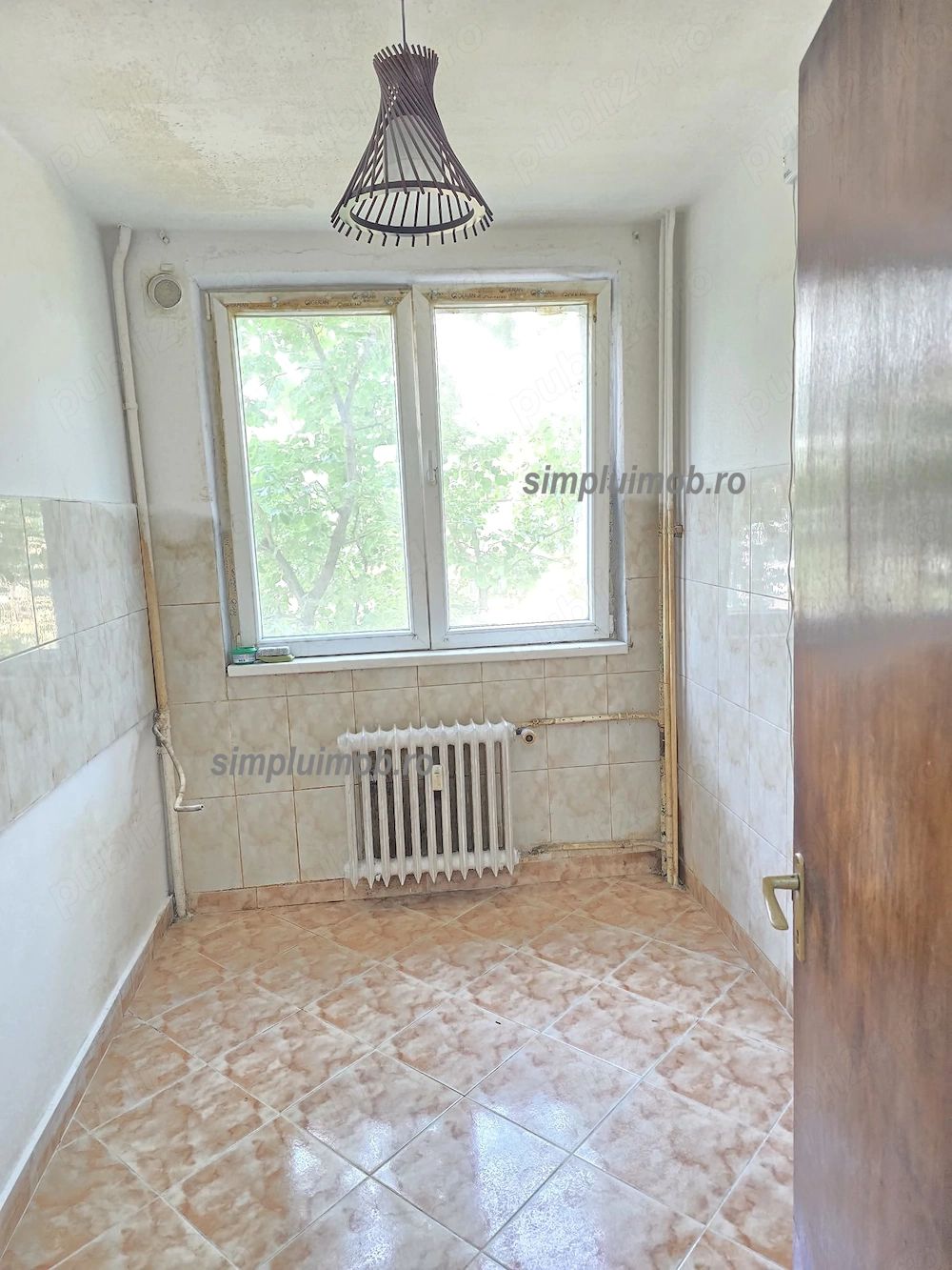 Proprietar, vand ap. 3 camere semidecomandat, Gorjului, et. 3 9 — fotografia 4
