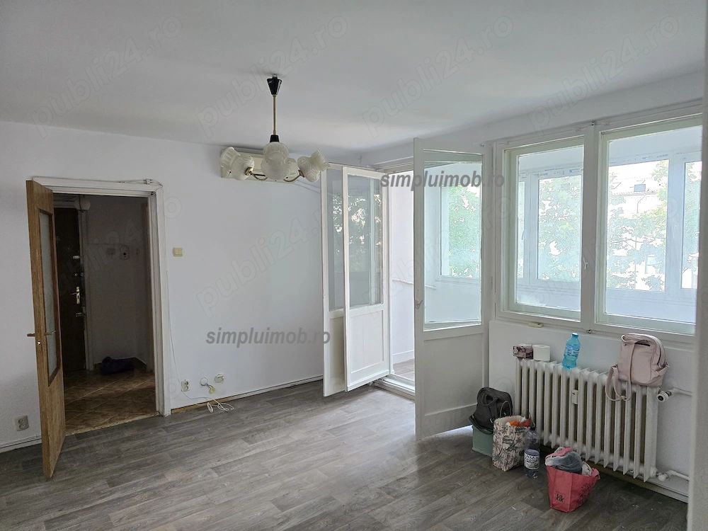 Proprietar, vand ap. 3 camere semidecomandat, Gorjului, et. 3 9 — fotografia 5