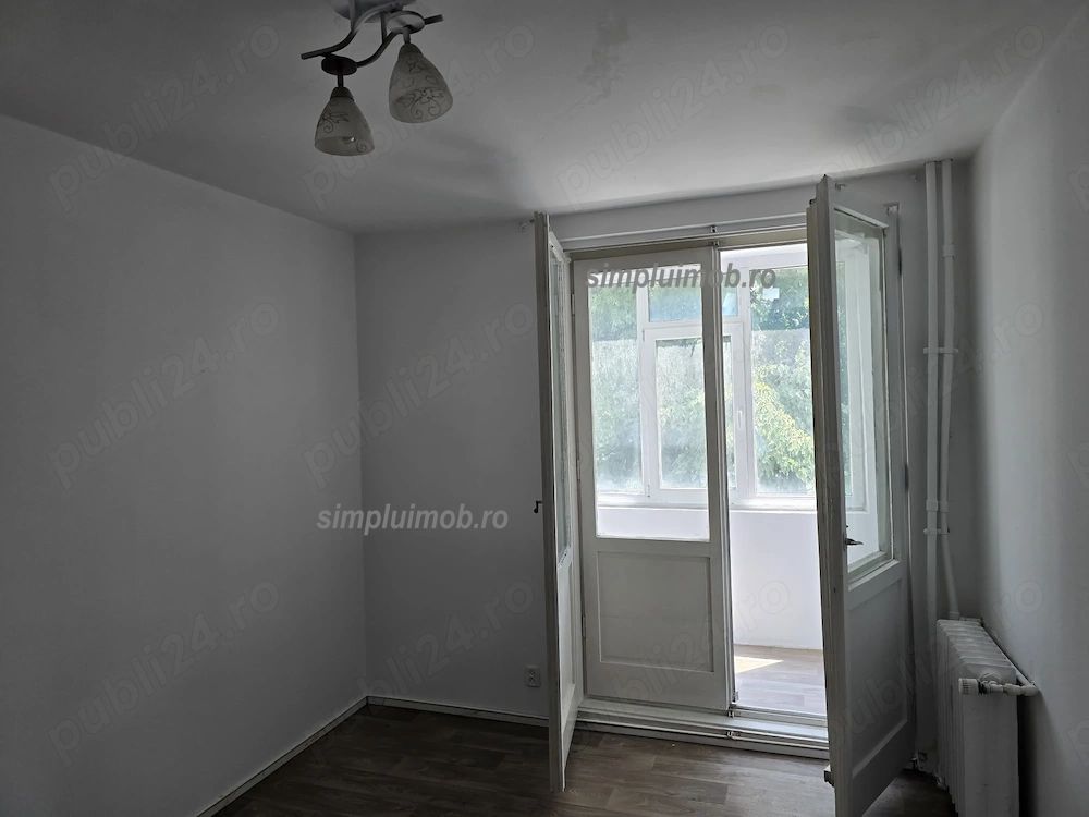 Proprietar, vand ap. 3 camere semidecomandat, Gorjului, et. 3 9 — fotografia 6