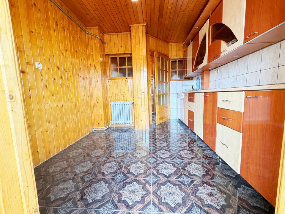 Apartament 3 camere decomandat + mansarda Curtea de Arges - Ivancea — fotografia 9