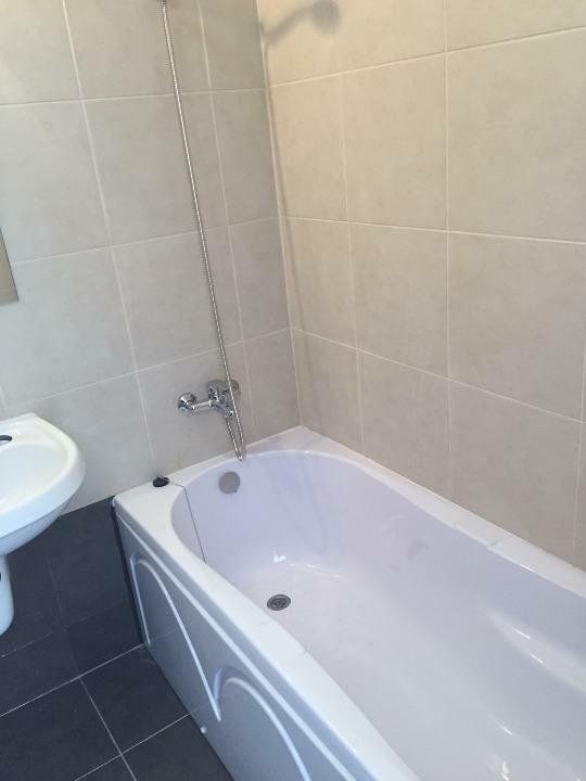 Apartament modern cu 2 camere de vânzare [PROPRIETAR] — fotografia 3