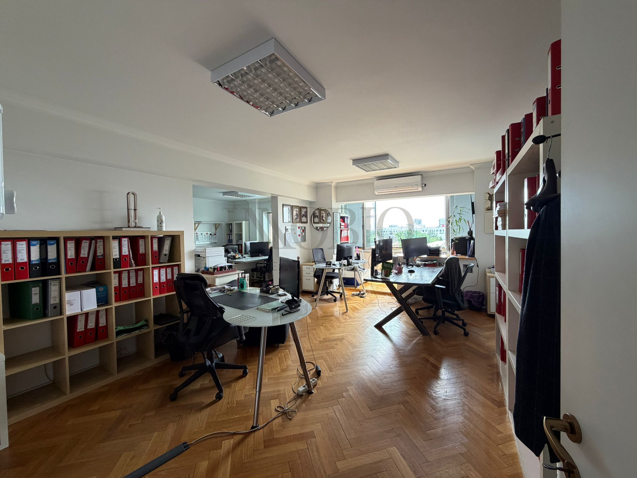 Apartament 3 camere de vânzare | Calea Victoriei | Vedere către Muzeu — fotografia 4