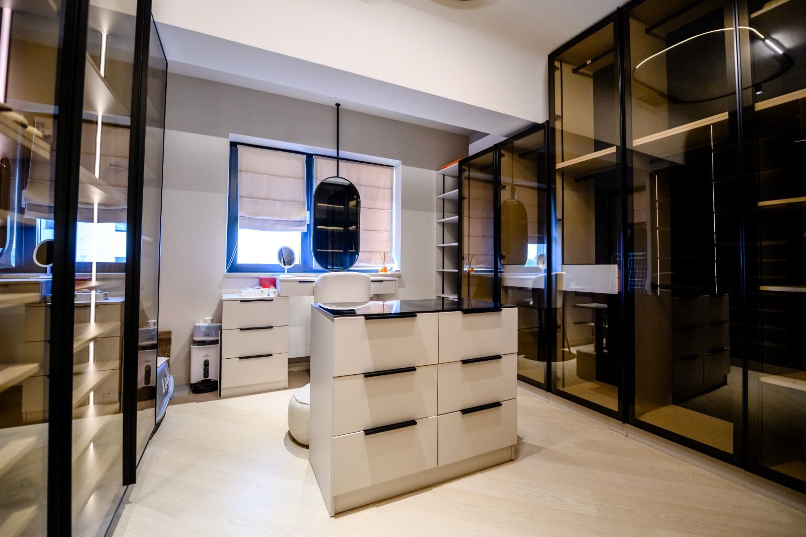 CORTINA NORTH | Apartament exclusivist | Parcare inclusa | Balcon 9 mp — fotografia 9