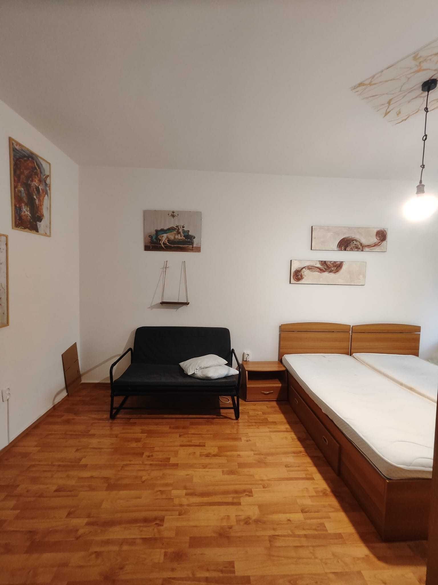 Apartament 2 camere în Gruia, centrală proprie și lift — fotografia 5
