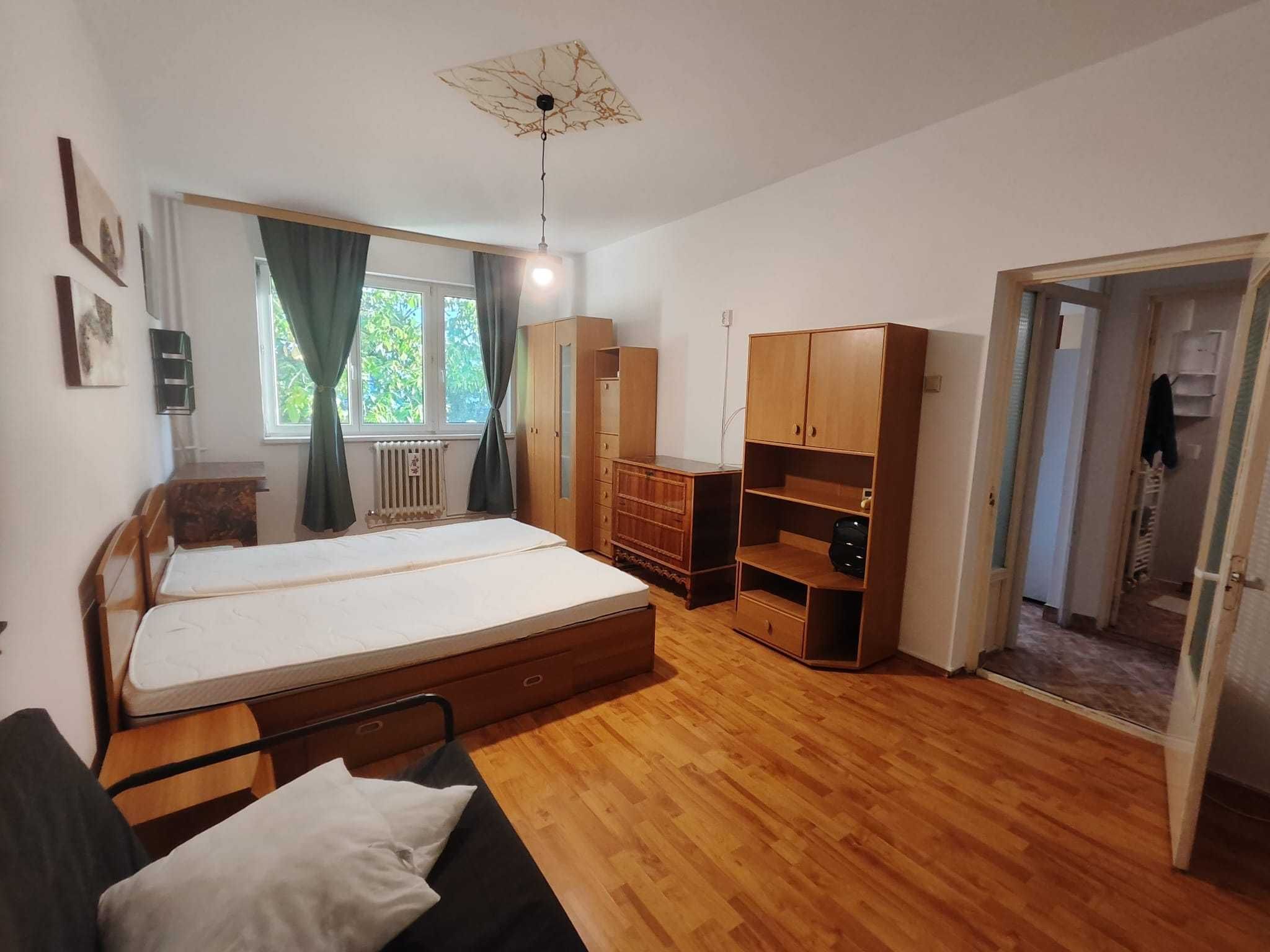 Apartament 2 camere în Gruia, centrală proprie și lift — fotografia 6