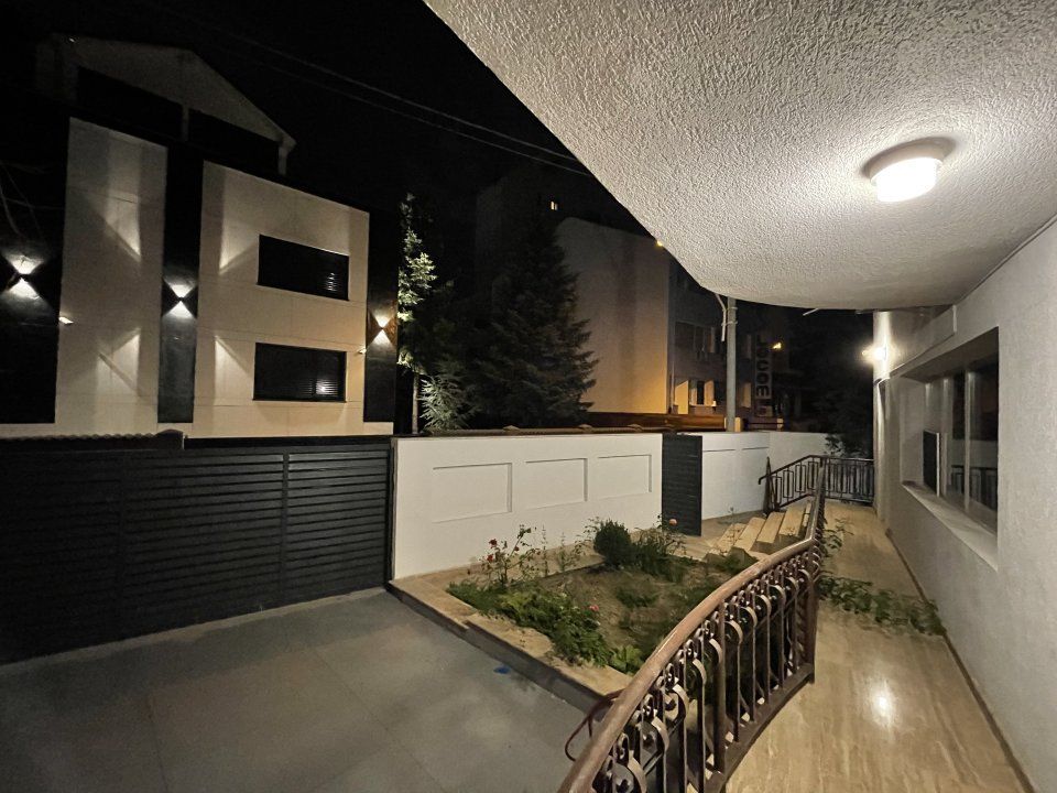 Direct Propietar - Vila de inchirat Herastau- Nicolae Caramfil — fotografia 5