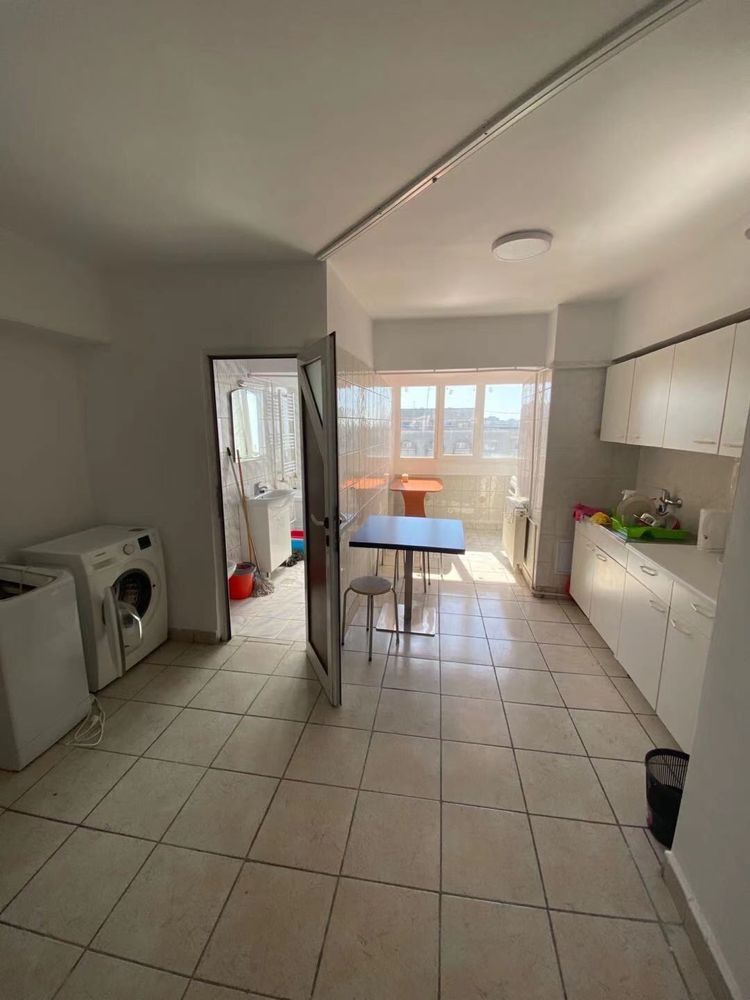 Ocazie! Proprietar direct!3camere de vânzare Decebal București — fotografia 6