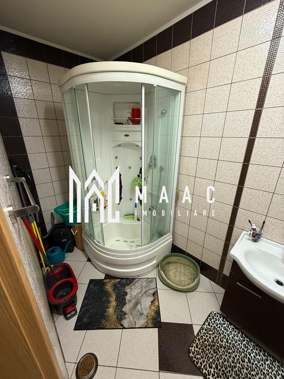 Casă de vânzare 3 camere | Lupeni, Sibiu | 141 mp utili, teren 676 mp — fotografia 10