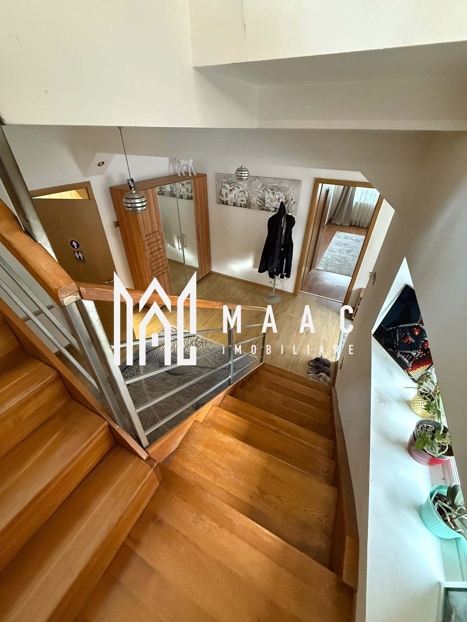 Casă de vânzare 3 camere | Lupeni, Sibiu | 141 mp utili, teren 676 mp — fotografia 12