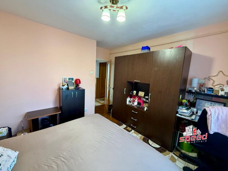 De vânzare apartament cu 2 camere în Tg Mureș - 7 Noiembrie