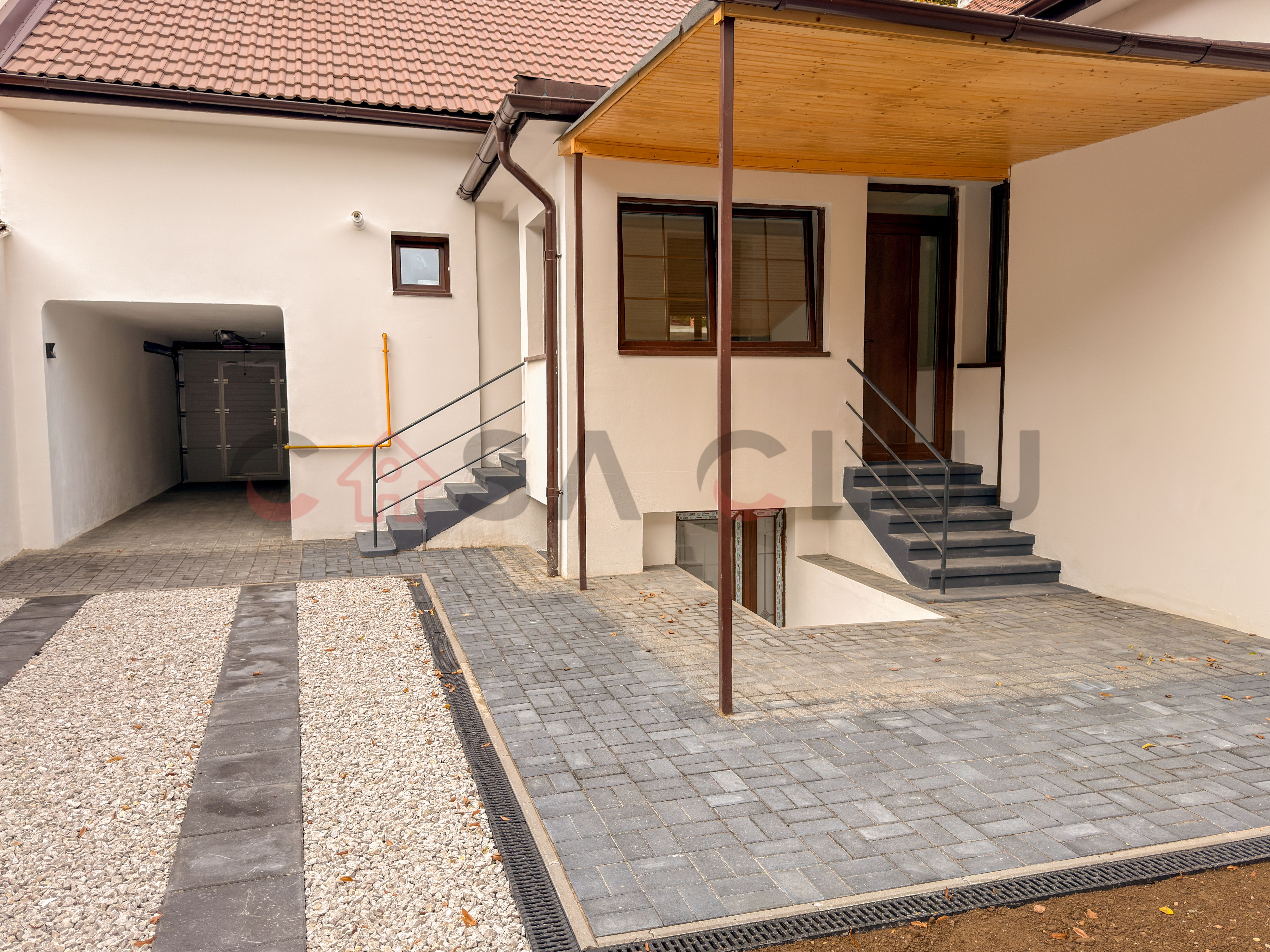 Casa de vanzare in zona centrala, parcul Feroviarilor, NTT Data/Bosch! — fotografia 3