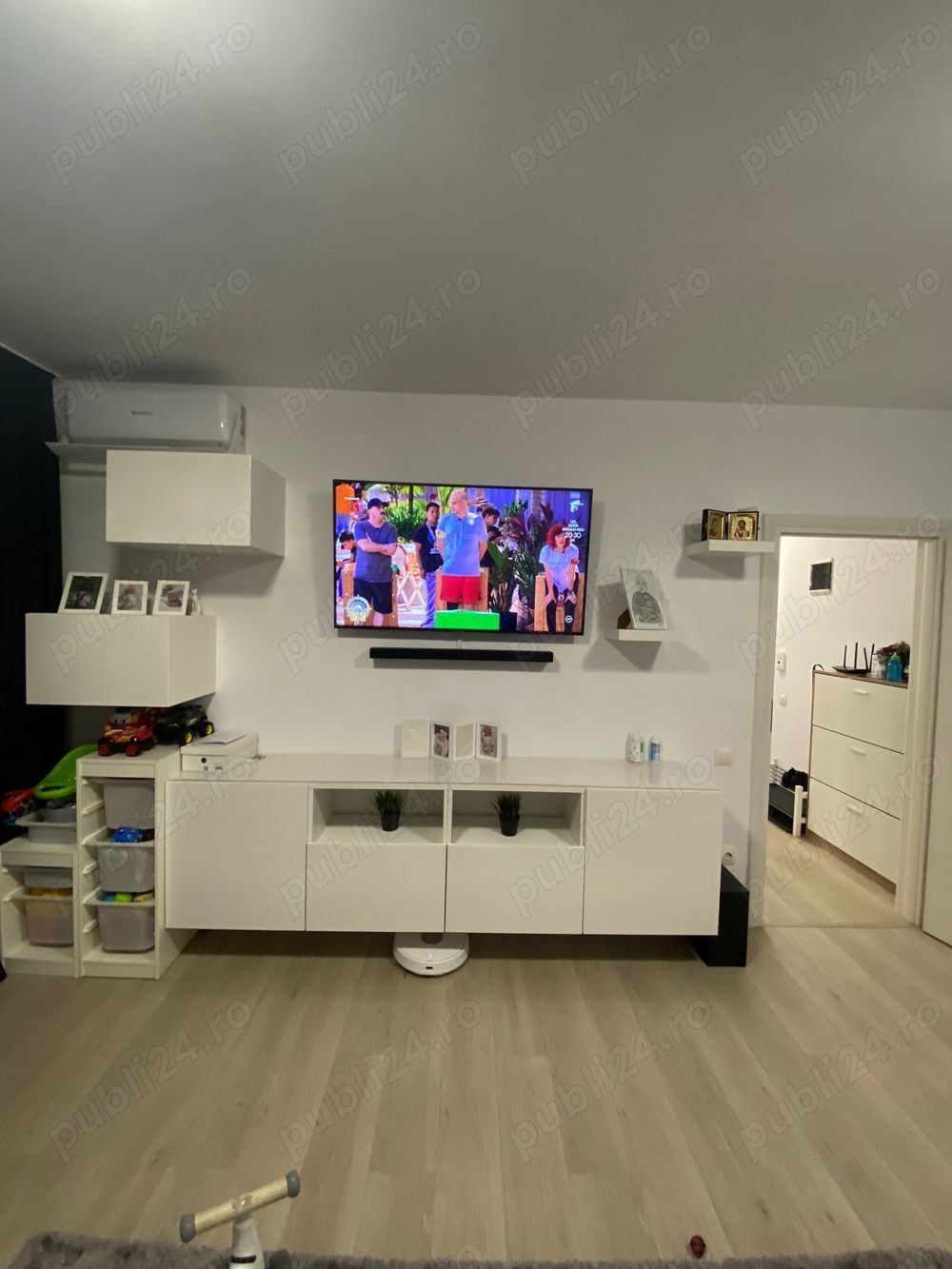 Apartament 3 camere, 80 mp utili, 2 locuri parcare, 2 bai, 2 balcoane — fotografia 2