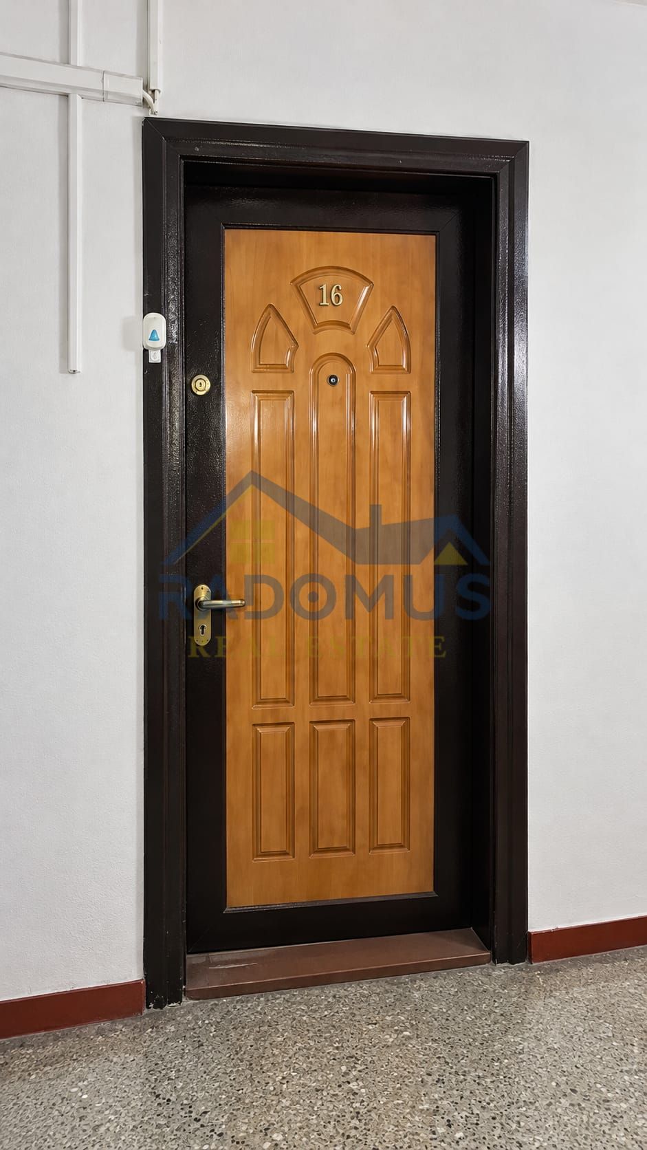 Apartament 3 camere | 74 mp utili + 2 băi + 2 balcoane | bloc 1987 — fotografia 4
