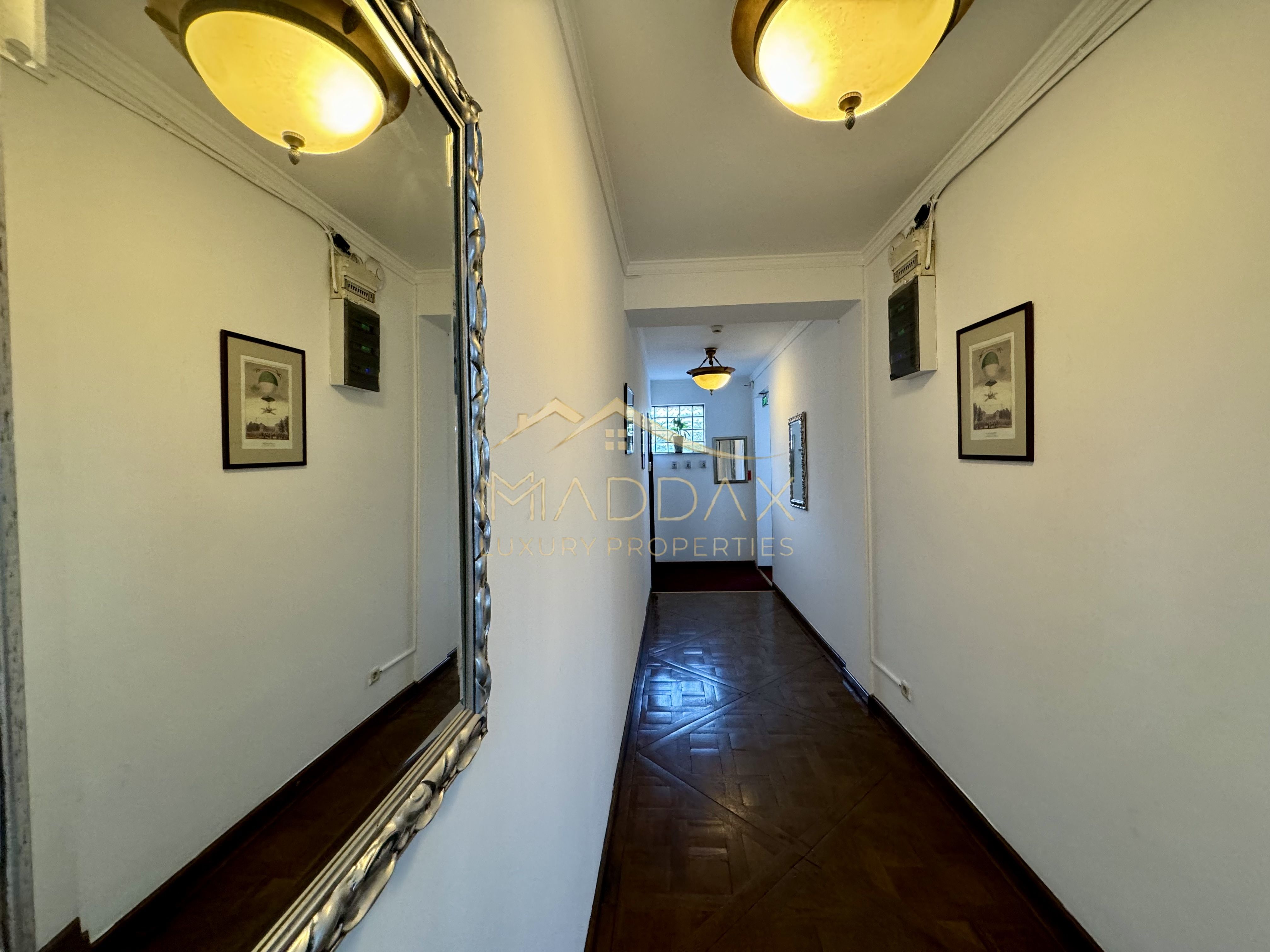 Apartament cu 4 camere / Posibilitate investitie / Arcul de Triumf — fotografia 43