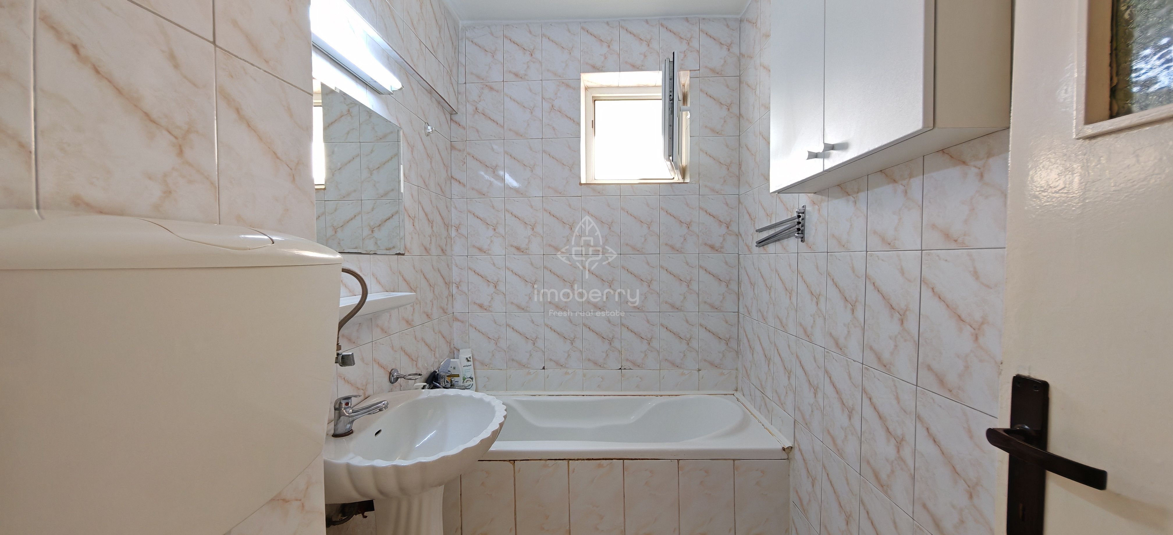 Vanzare apartament doua camere, Drumul Taberei-Parc Moghiors, metrou — fotografia 12