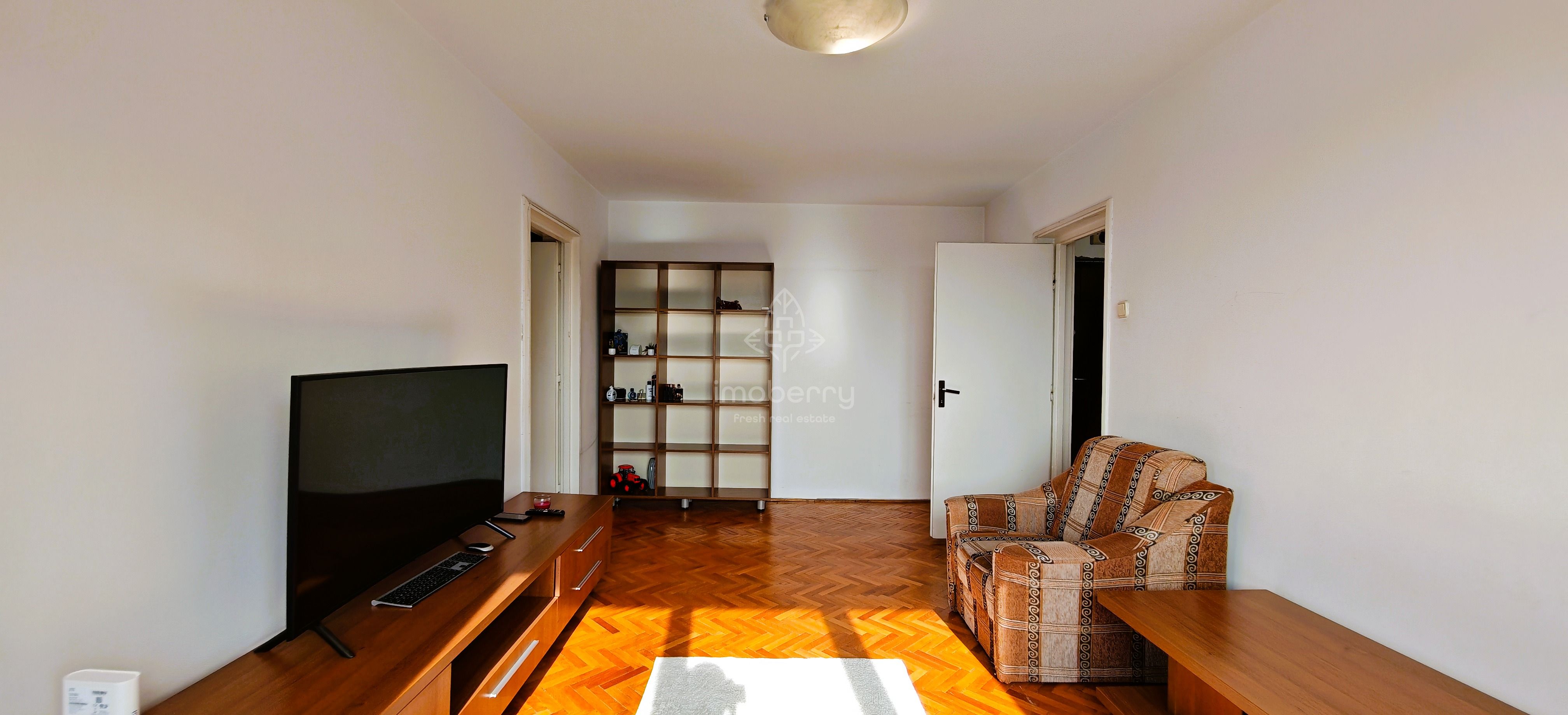 Vanzare apartament doua camere, Drumul Taberei-Parc Moghiors, metrou — fotografia 4