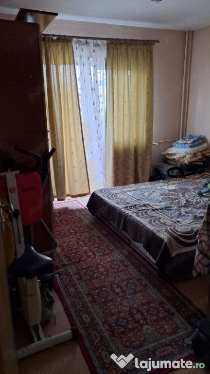 Aapartament 4 camere de vanzare in Bucuresti — fotografia 4