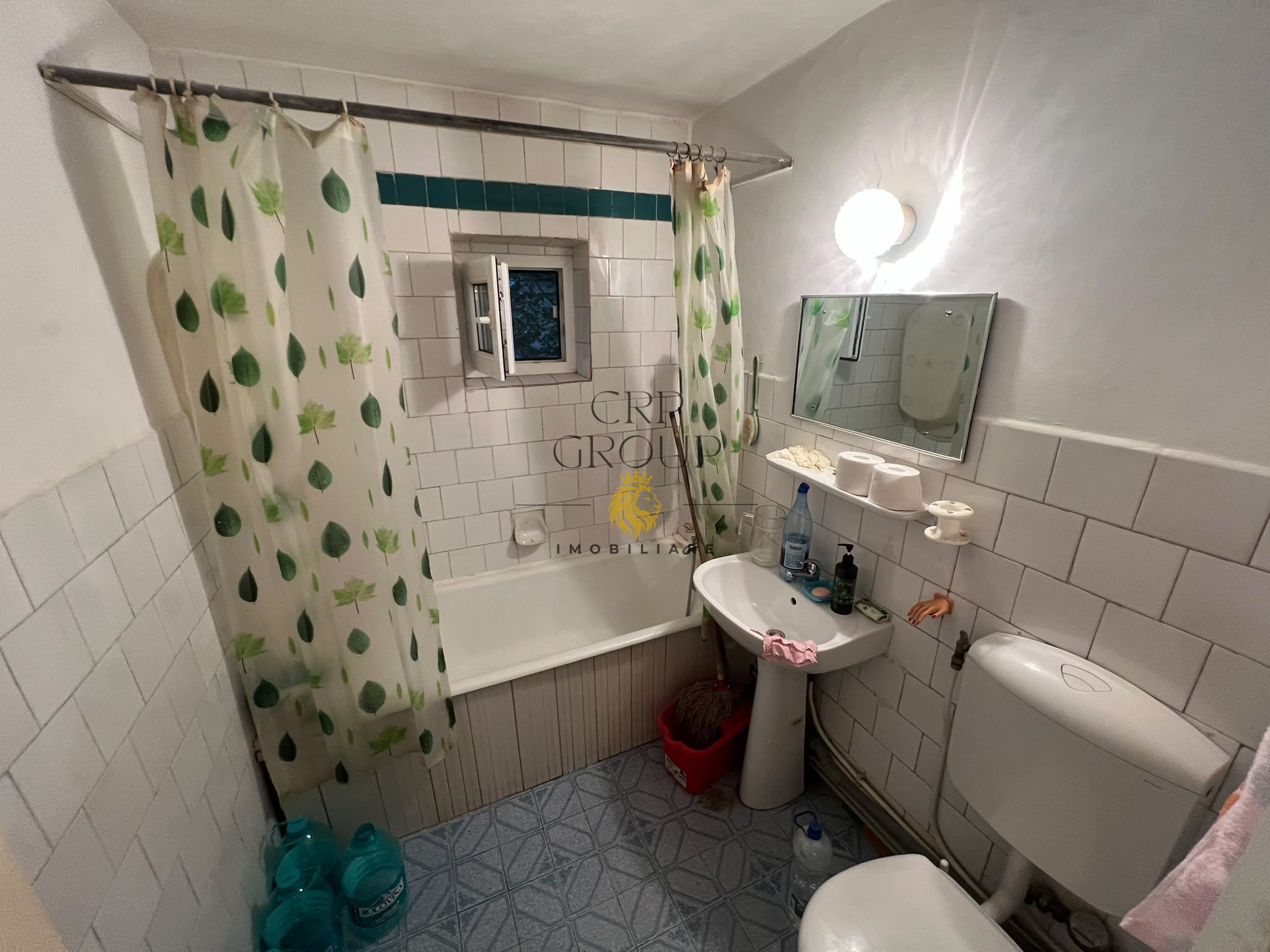 Apartament cu 3 camere | Etaj 3/3 | 80 mp | 2 Stejari | CEC — fotografia 3