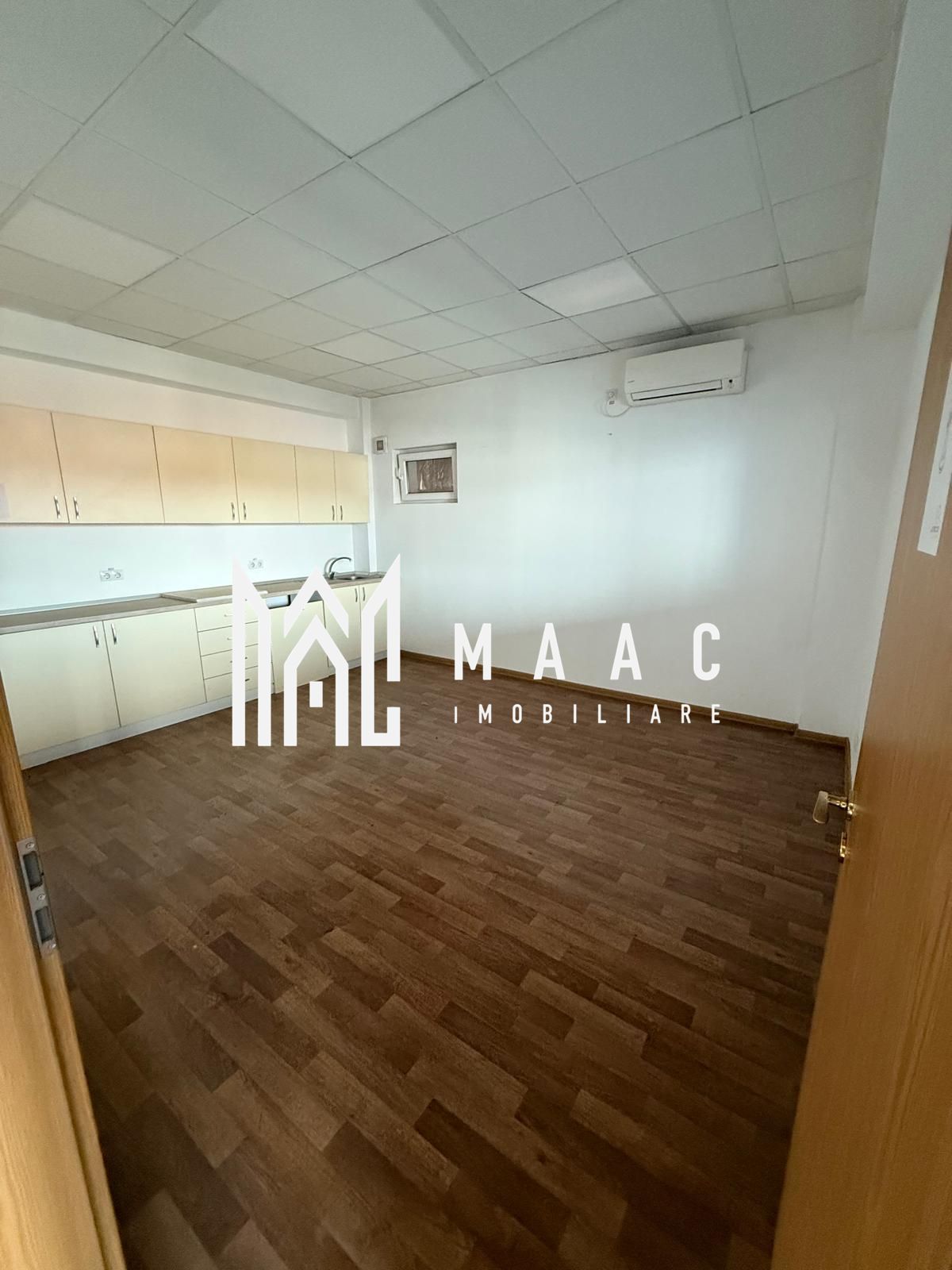 Spațiu comercial 240 mp|Calea Dumbrăvii |Vad stradal |Etaj 1 — fotografia 9