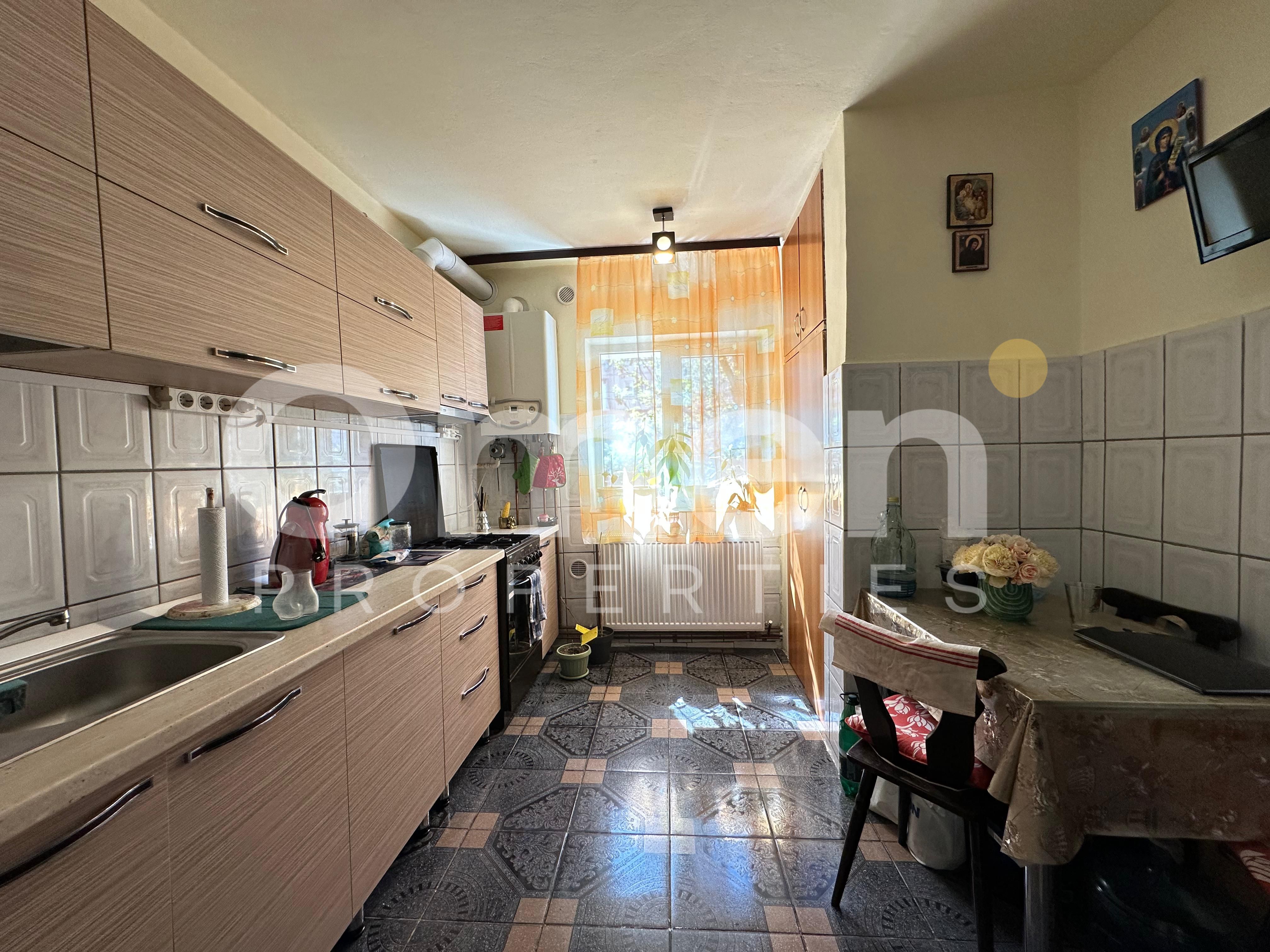 Apartament decomandat cu 2 camere si 2 balcoane, Granicerilor — fotografia 5