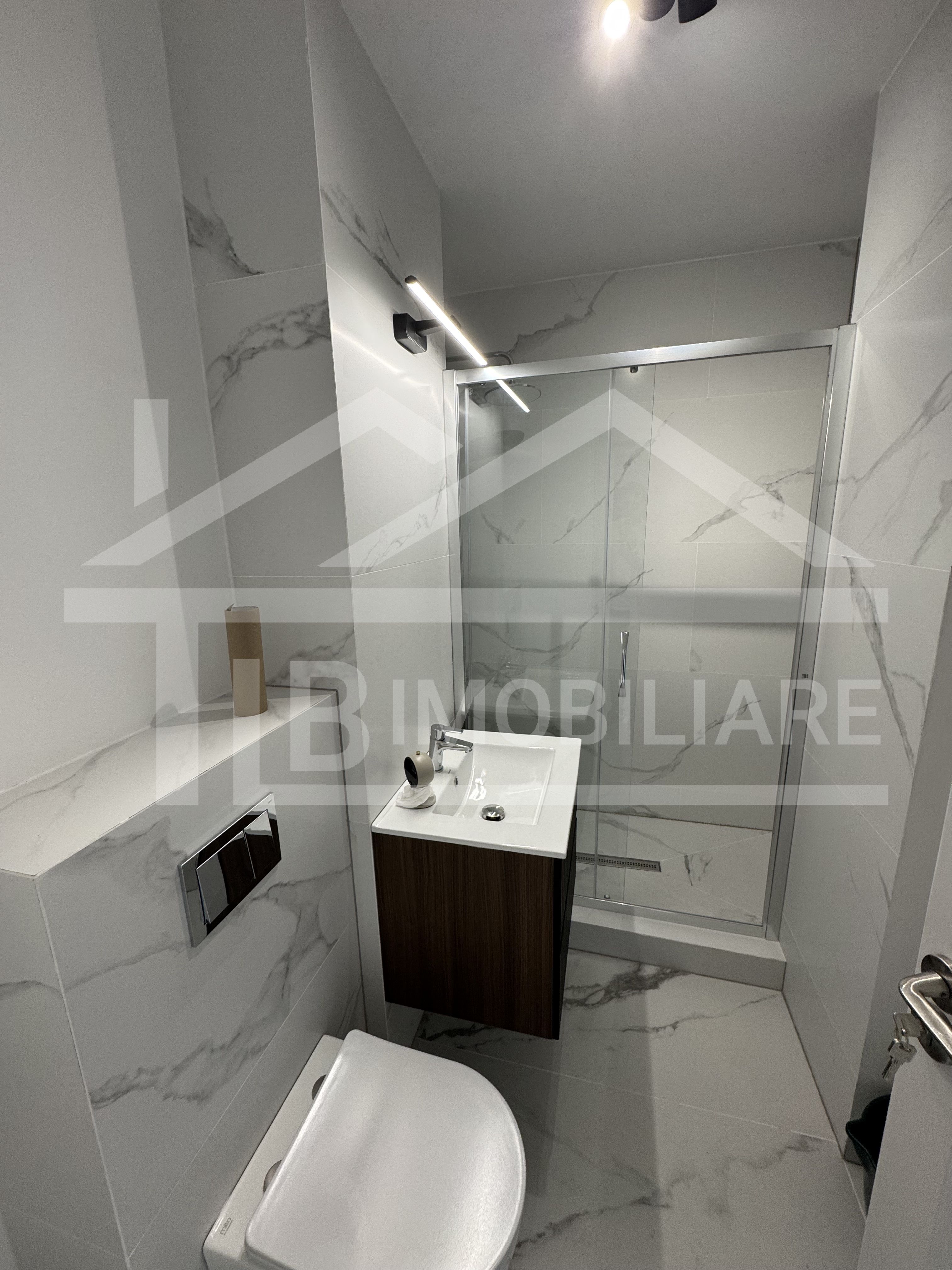 Apartament cu 2 camere, 55 mp, decomandat, Zona UMFST — fotografia 3