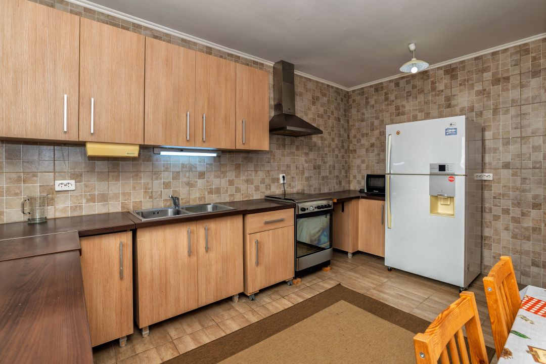 Casa moderna si casa bunicii + 6300 mp teren,Oaza autentica in Corbi Arges- — fotografia 15