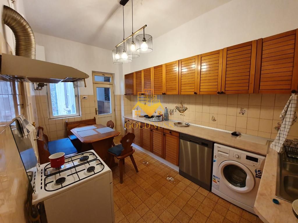 4 camere decomandate,UMF, Pta Unirii, Ultracentral, Republicii, UBB — fotografia 6