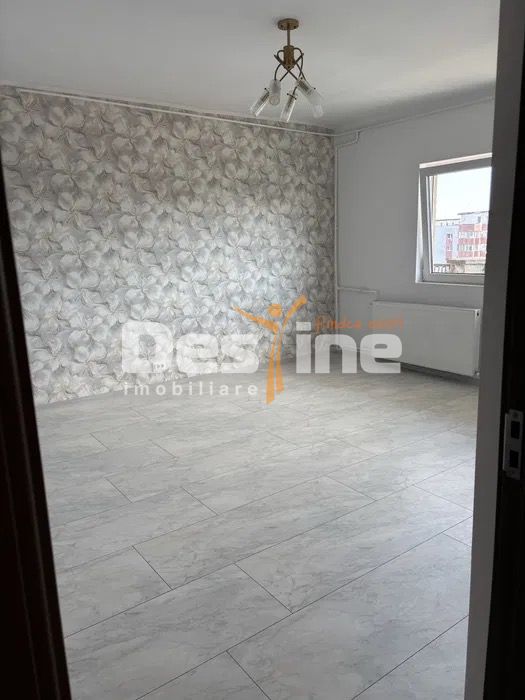 13 Septembrie | 2 camere | 60mp | et 8 | renovat | 119.900 euro — fotografia 4