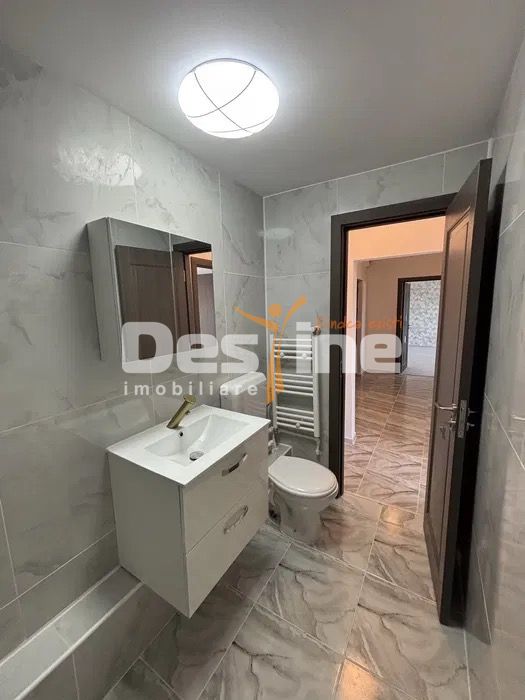 13 Septembrie | 2 camere | 60mp | et 8 | renovat | 119.900 euro — fotografia 5