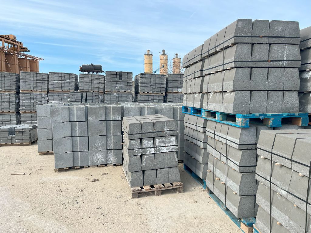 Afacere de vanzare | Hale | Teren 3,2 ha | Statie prefabricate — fotografia 17